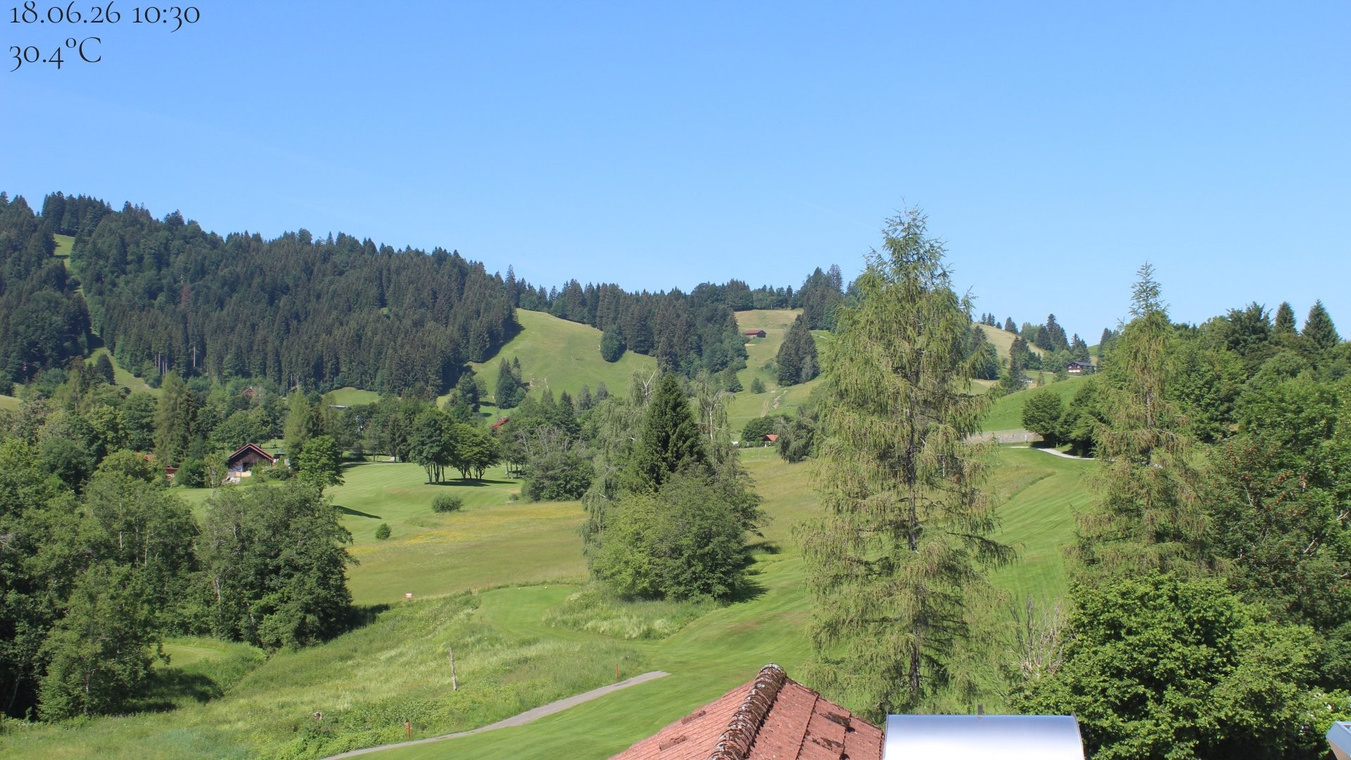 Archived image Webcam Hotel Schratt in Oberstaufen - View Golf Course