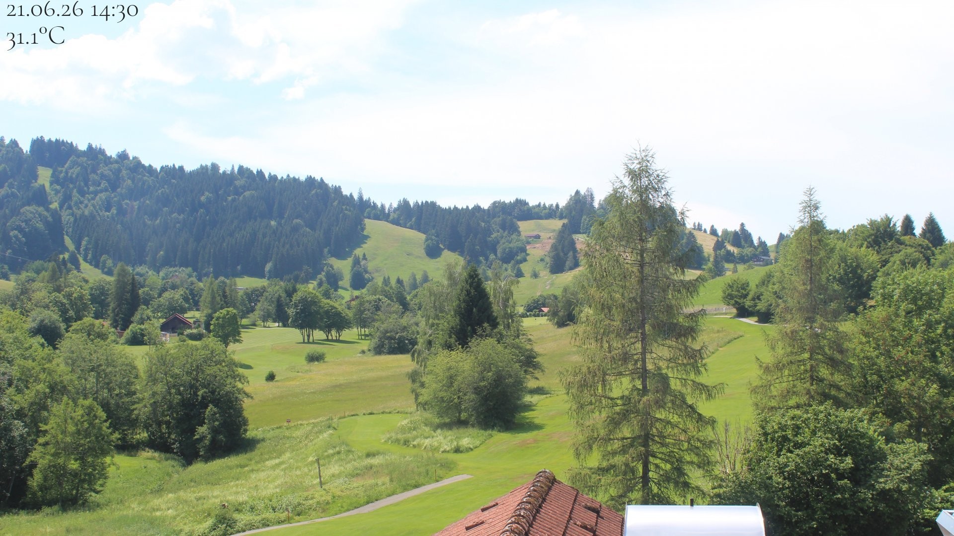 Archived image Webcam Hotel Schratt in Oberstaufen - View Golf Course