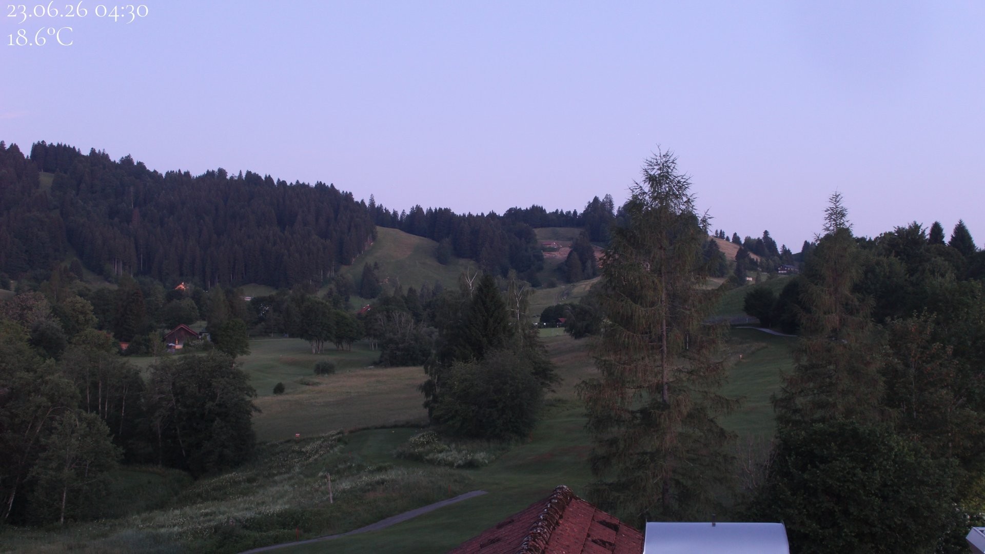 Archiv Foto Webcam Biohotel Schratt in Oberstaufen - Blick Golfplatz