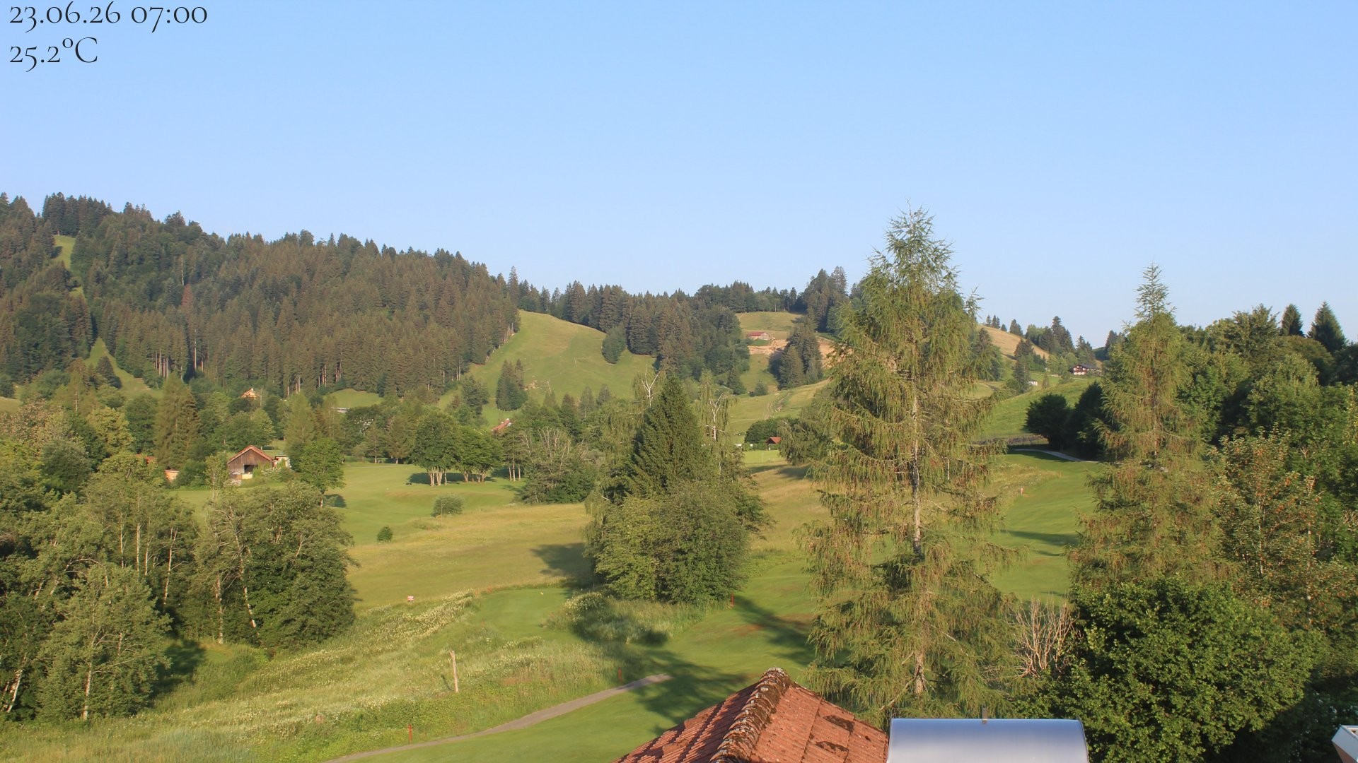 Archiv Foto Webcam Biohotel Schratt in Oberstaufen - Blick Golfplatz