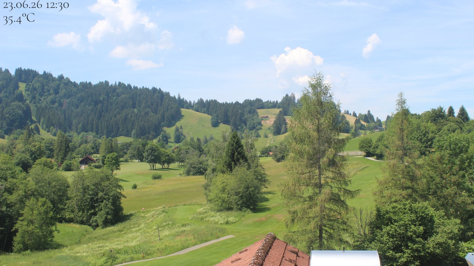 Archiv Foto Webcam Biohotel Schratt in Oberstaufen - Blick Golfplatz