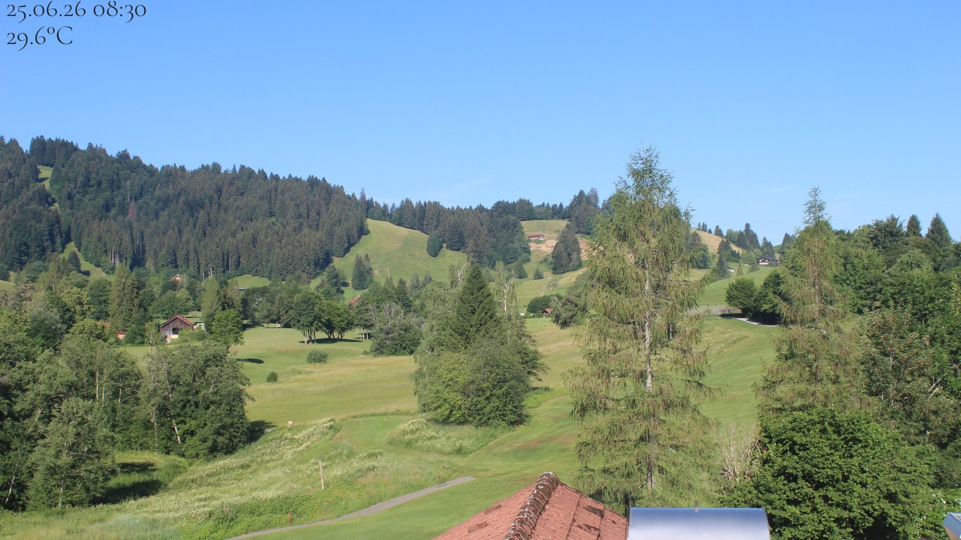 Archiv Foto Webcam Biohotel Schratt in Oberstaufen - Blick Golfplatz