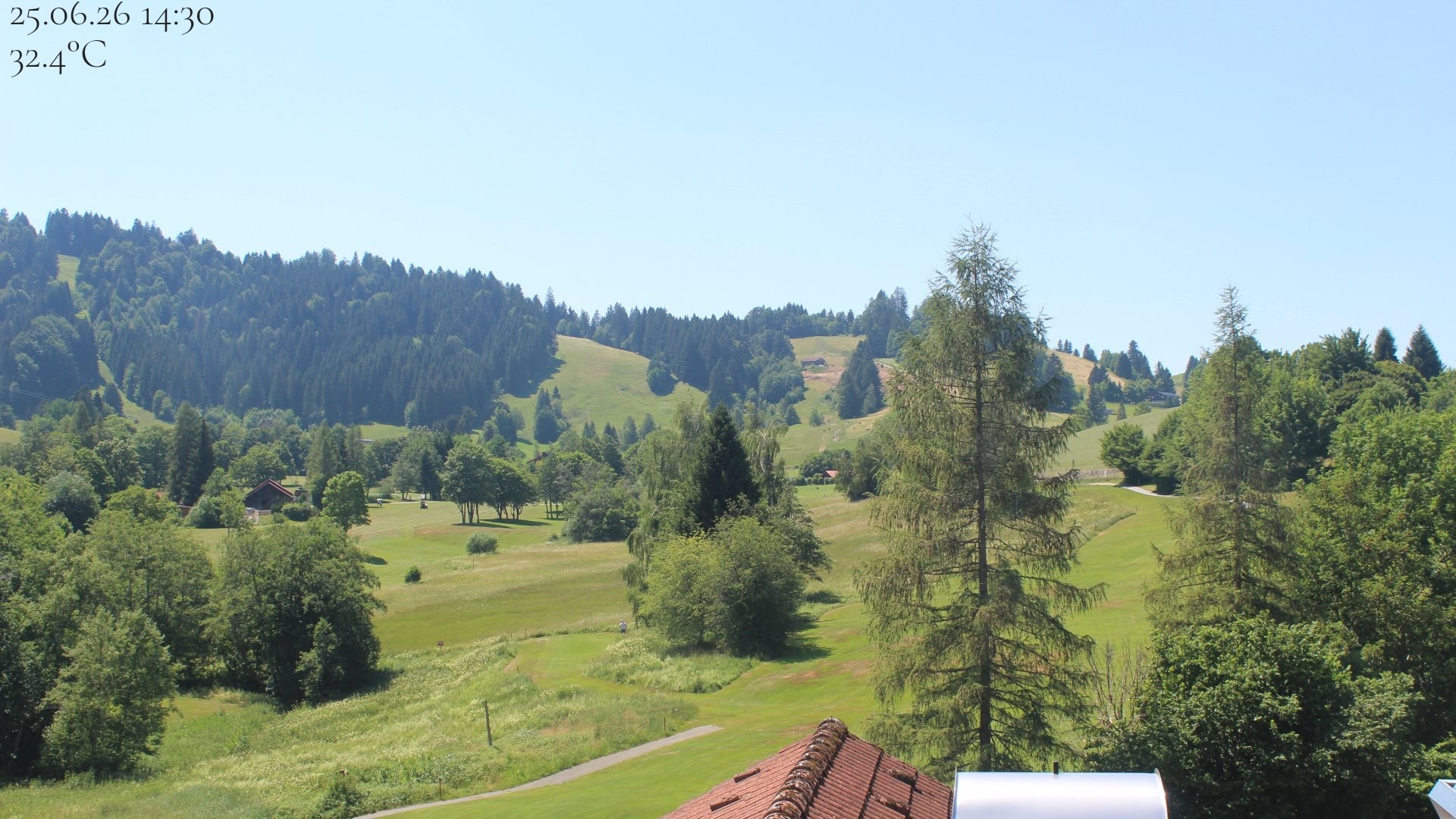 Archiv Foto Webcam Biohotel Schratt in Oberstaufen - Blick Golfplatz
