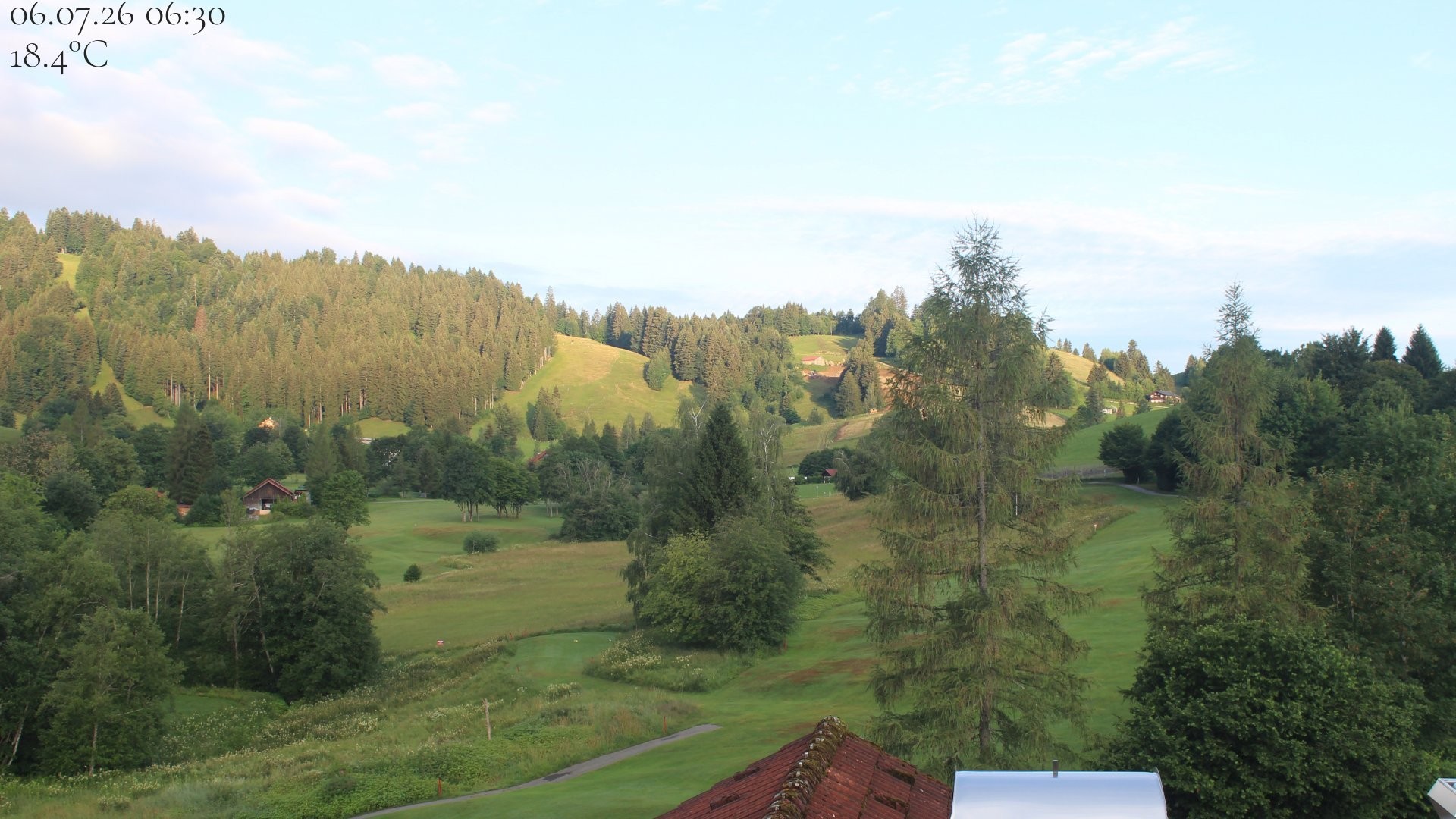 Archived image Webcam Hotel Schratt in Oberstaufen - View Golf Course