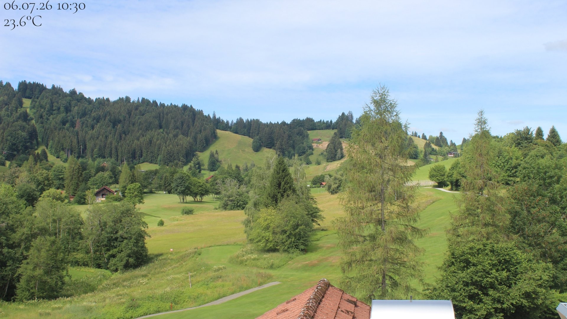 Archived image Webcam Hotel Schratt in Oberstaufen - View Golf Course