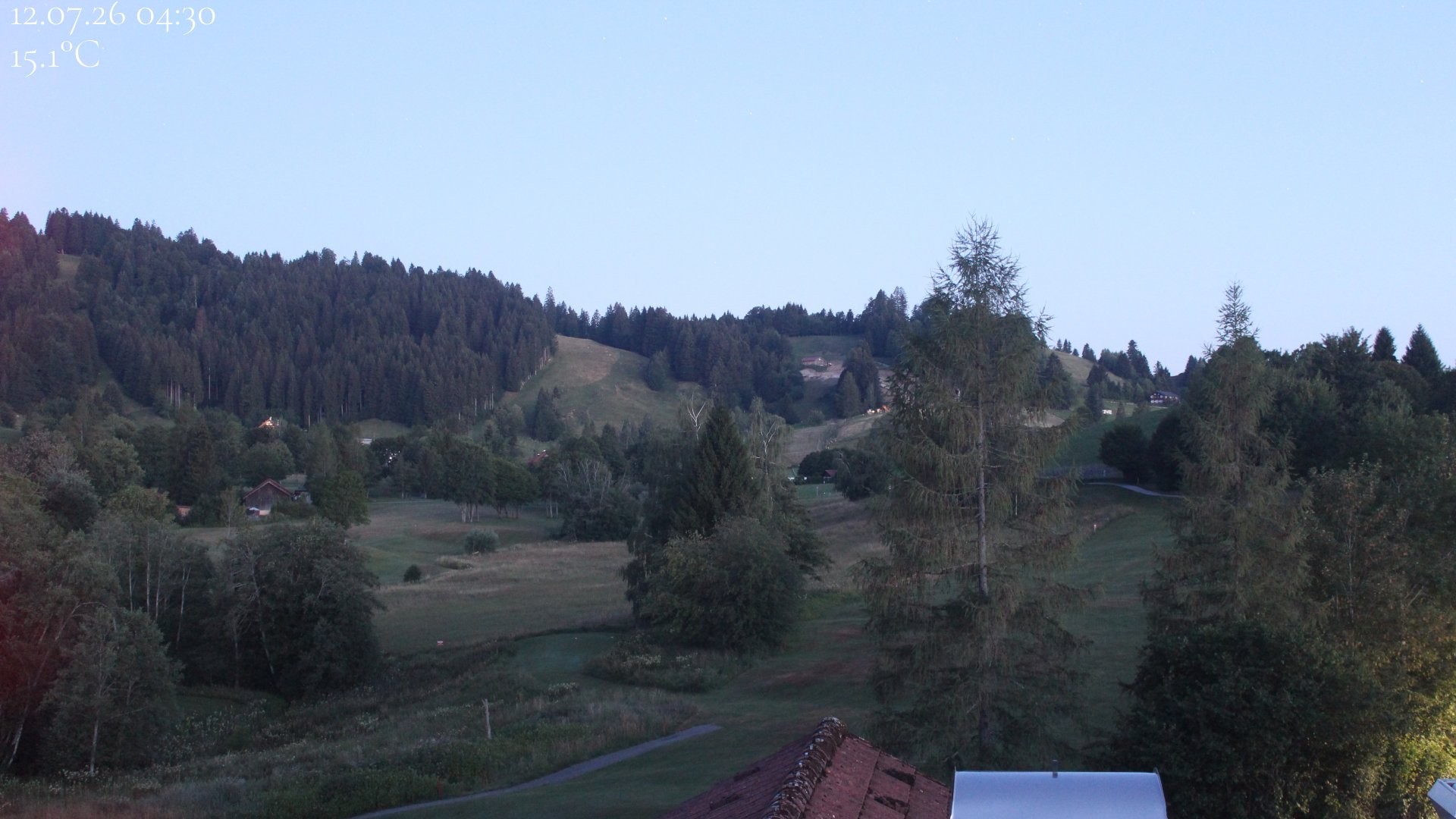 Archived image Webcam Hotel Schratt in Oberstaufen - View Golf Course