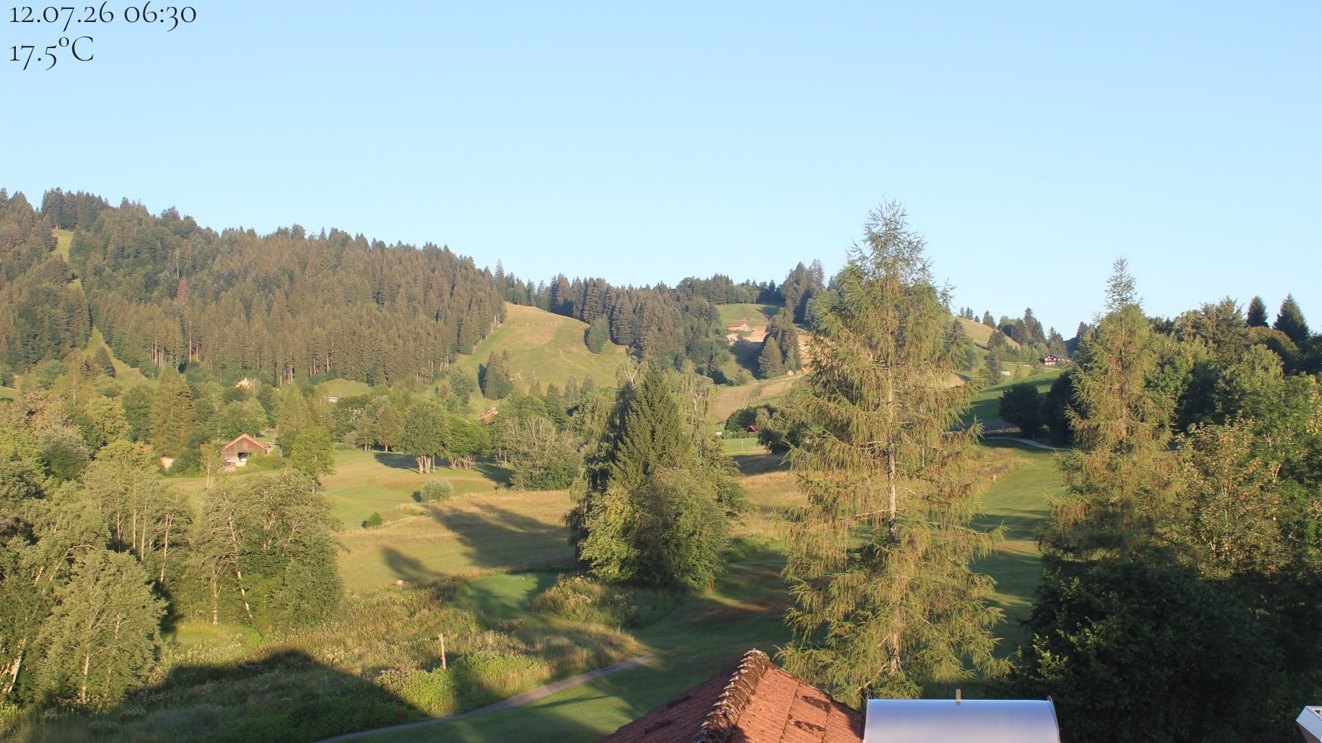 Archived image Webcam Hotel Schratt in Oberstaufen - View Golf Course