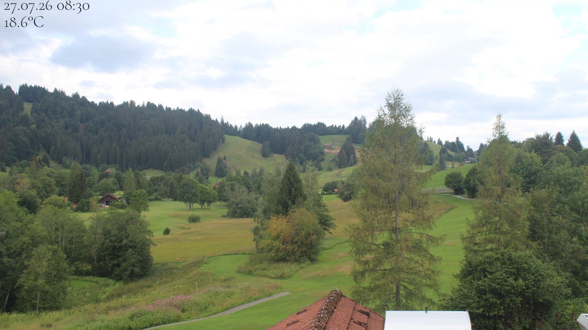 Archived image Webcam Hotel Schratt in Oberstaufen - View Golf Course