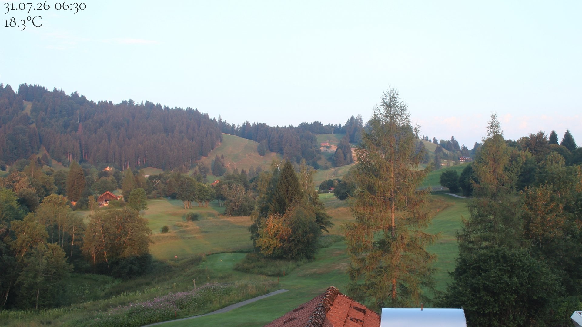 Archiv Foto Webcam Biohotel Schratt in Oberstaufen - Blick Golfplatz