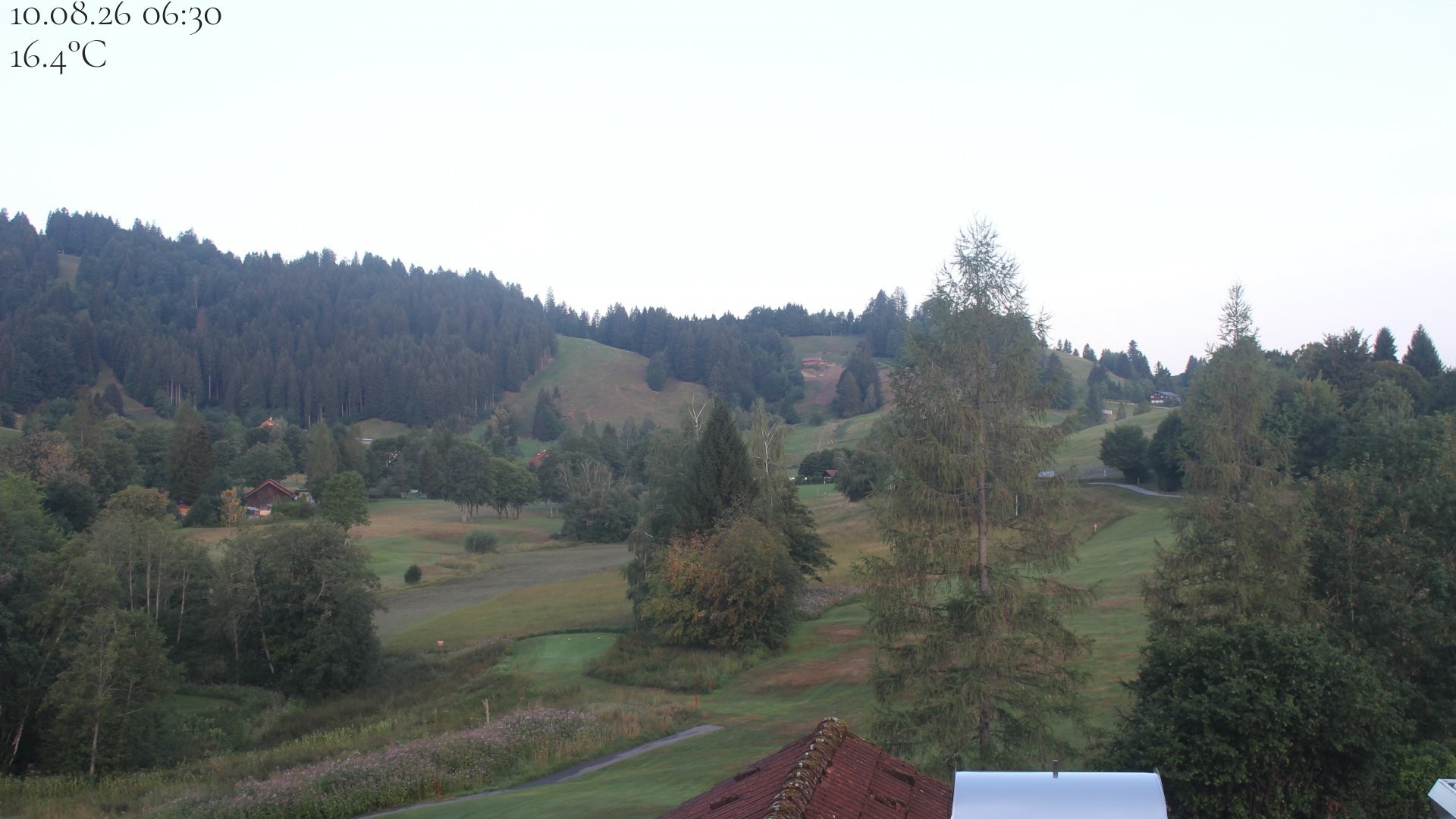 Archiv Foto Webcam Biohotel Schratt in Oberstaufen - Blick Golfplatz