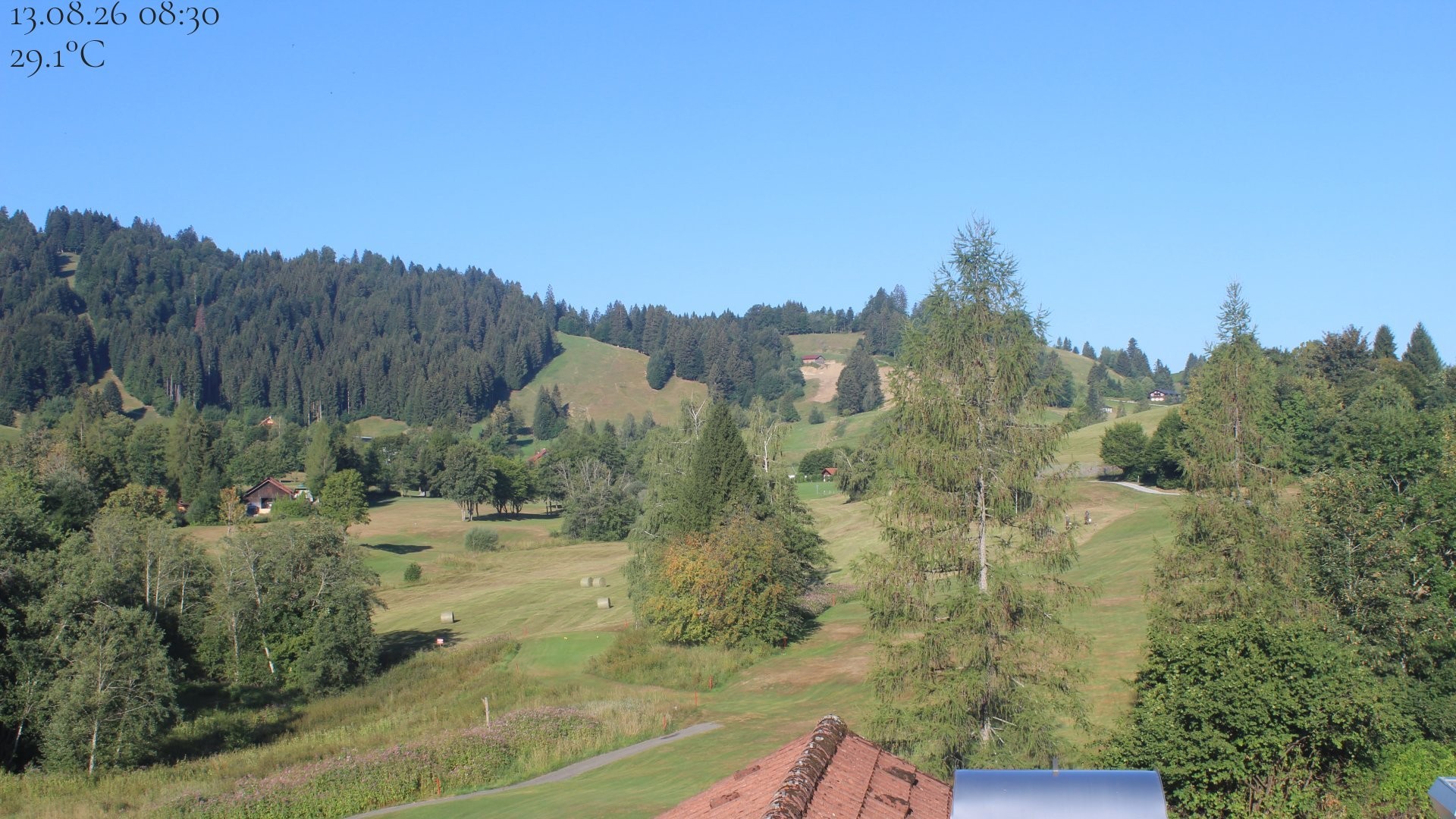 Archiv Foto Webcam Biohotel Schratt in Oberstaufen - Blick Golfplatz