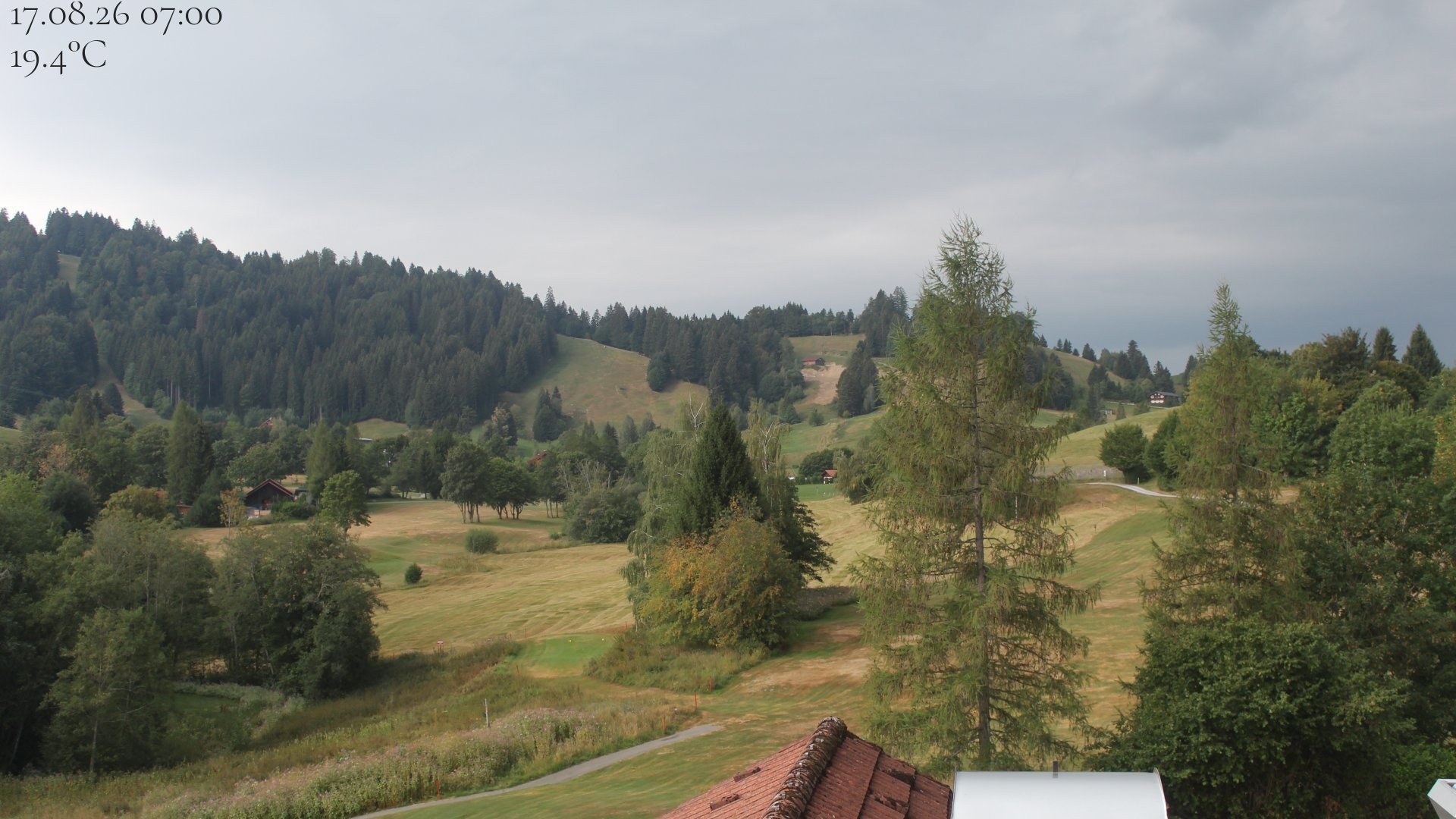 Archiv Foto Webcam Biohotel Schratt in Oberstaufen - Blick Golfplatz