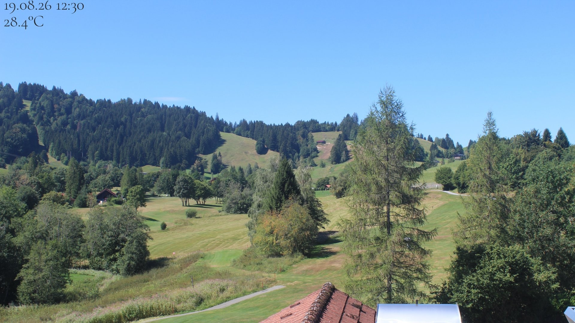 Archiv Foto Webcam Biohotel Schratt in Oberstaufen - Blick Golfplatz