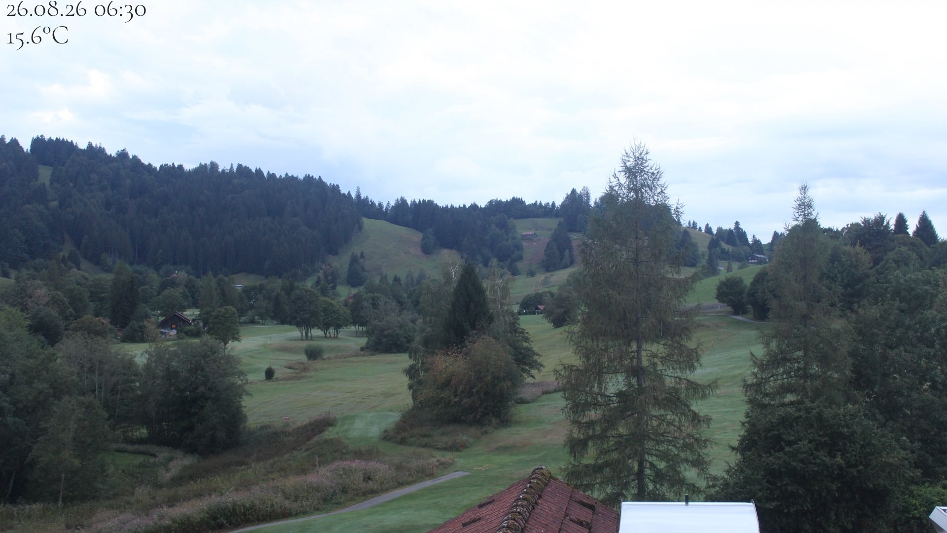 Archiv Foto Webcam Biohotel Schratt in Oberstaufen - Blick Golfplatz