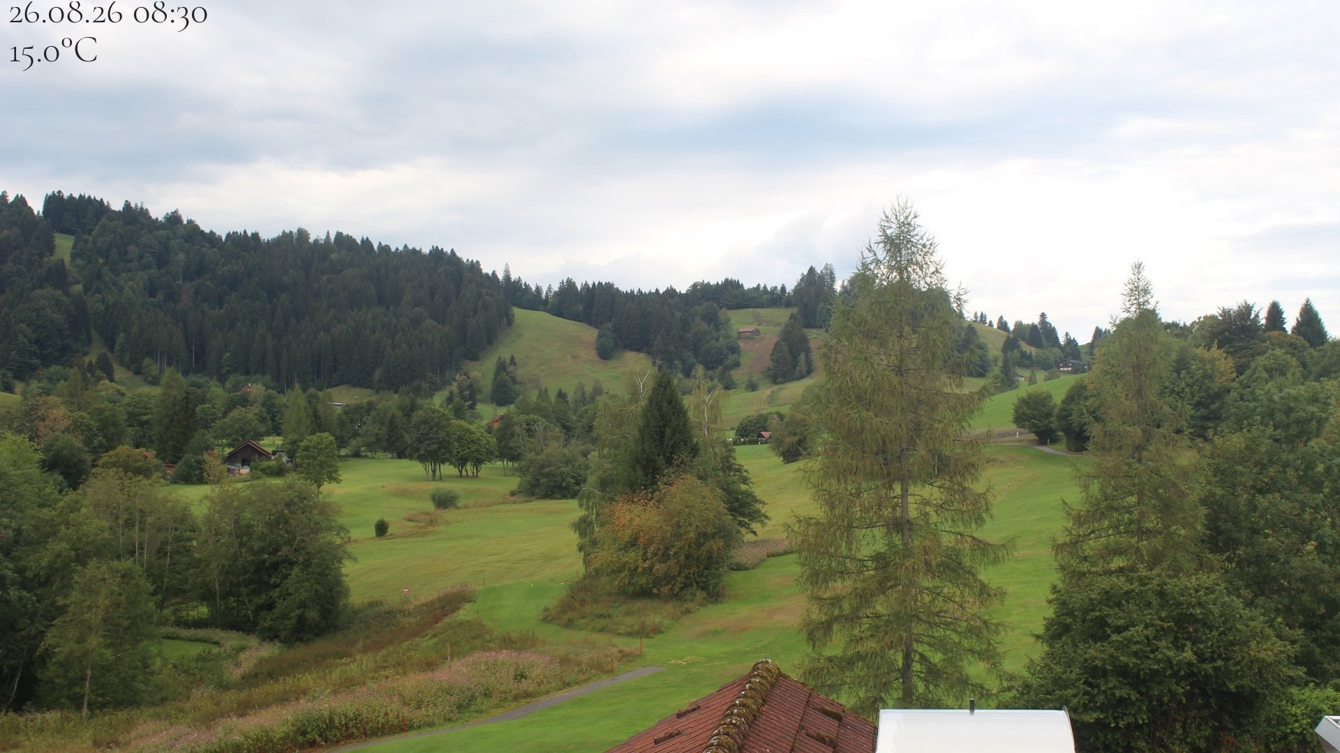 Archiv Foto Webcam Biohotel Schratt in Oberstaufen - Blick Golfplatz