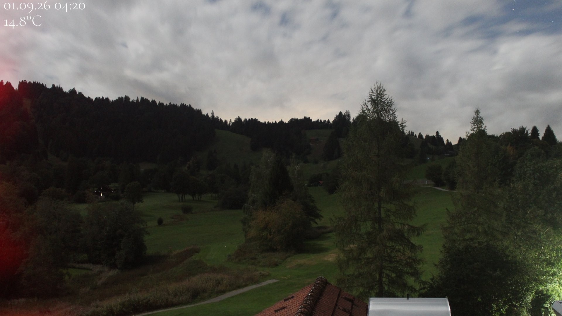 Archiv Foto Webcam Biohotel Schratt in Oberstaufen - Blick Golfplatz