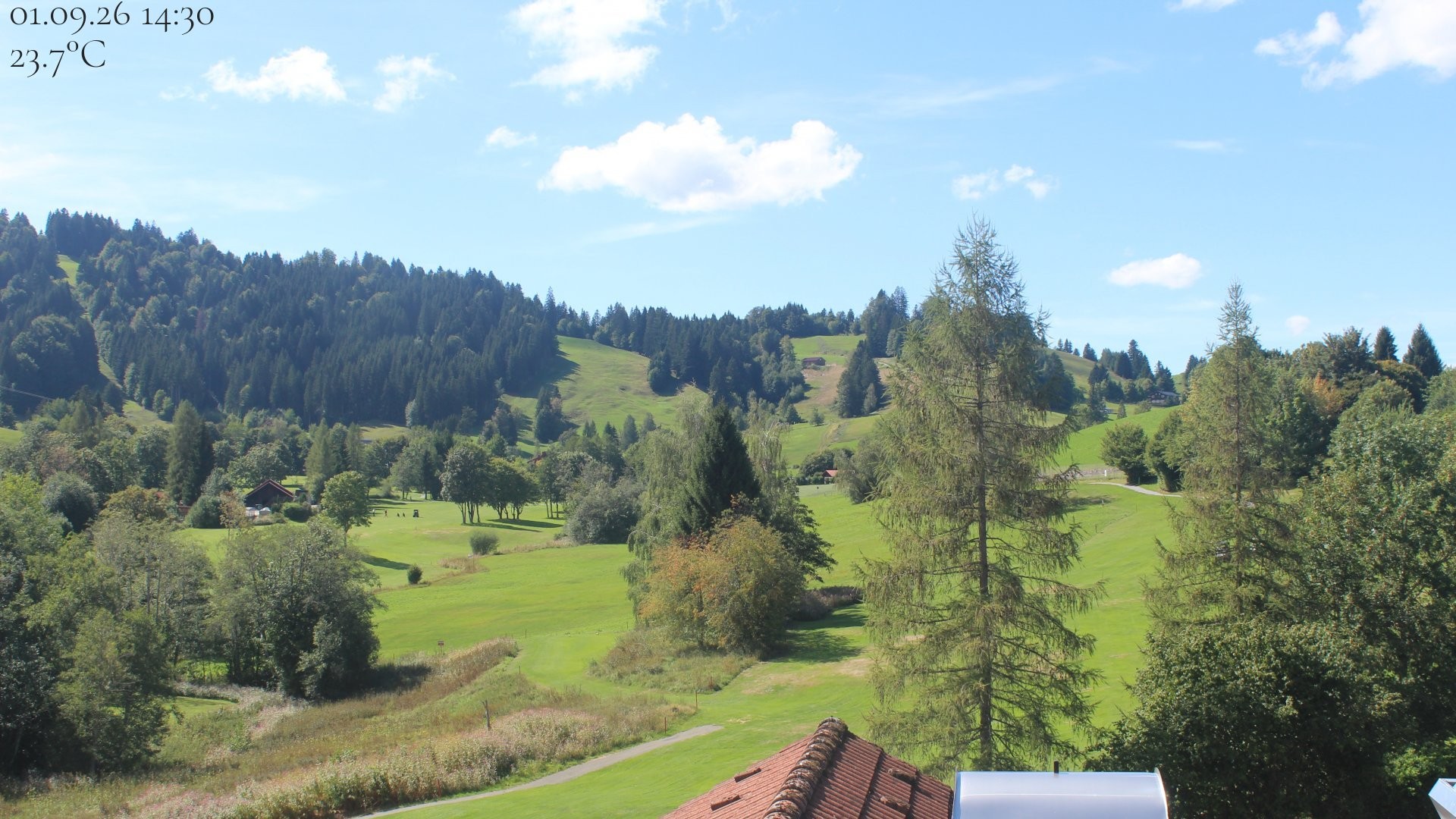 Archiv Foto Webcam Biohotel Schratt in Oberstaufen - Blick Golfplatz