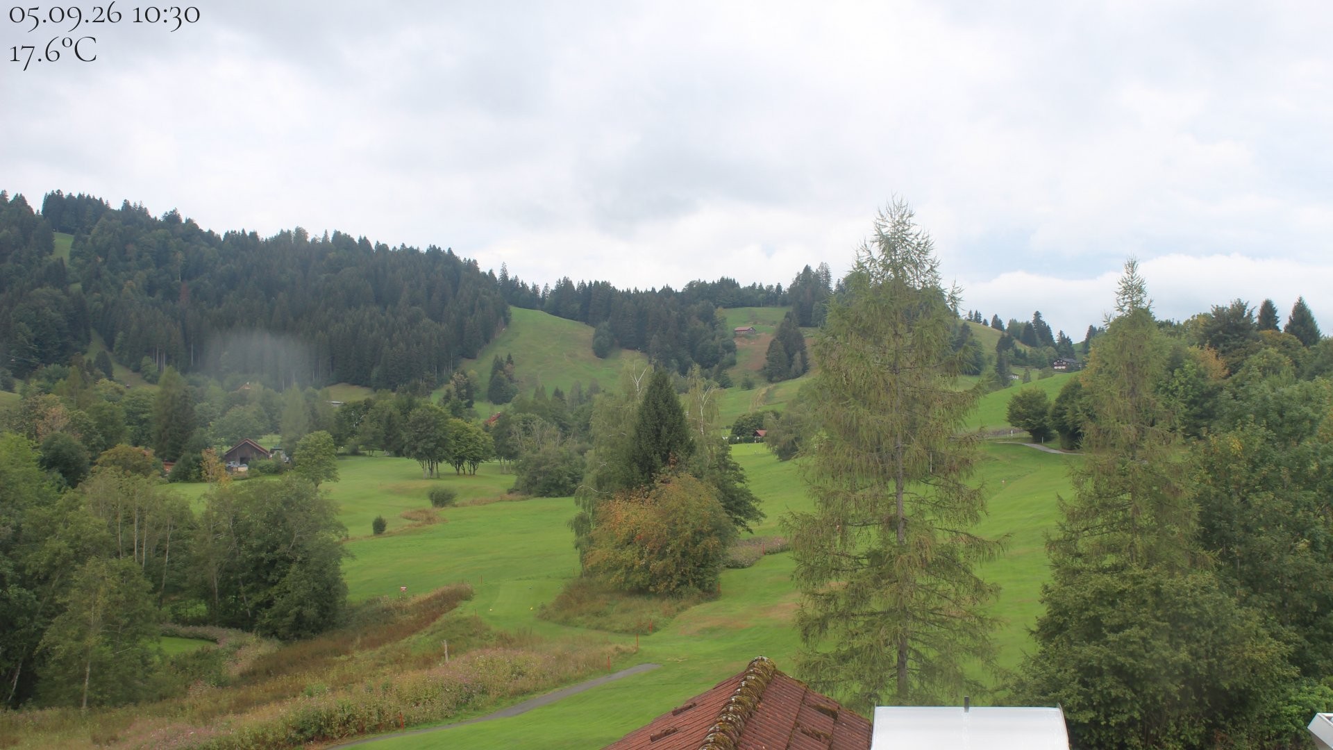 Archiv Foto Webcam Biohotel Schratt in Oberstaufen - Blick Golfplatz