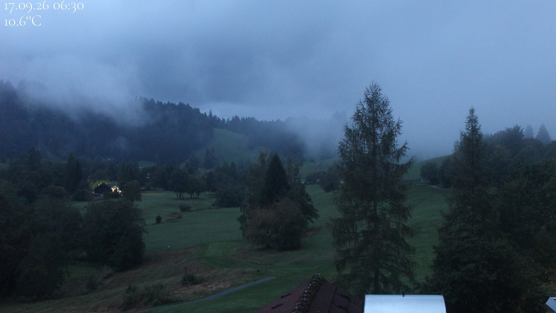 Archiv Foto Webcam Biohotel Schratt in Oberstaufen - Blick Golfplatz