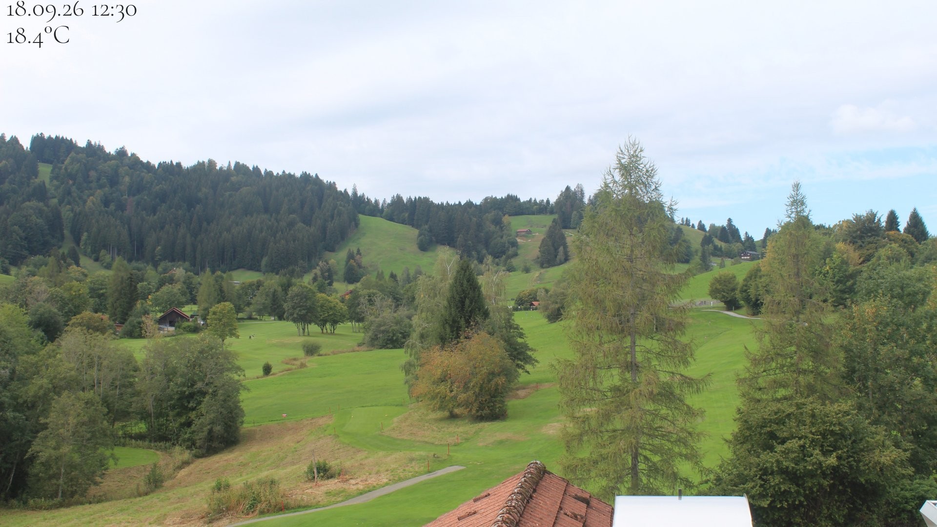 Archiv Foto Webcam Biohotel Schratt in Oberstaufen - Blick Golfplatz