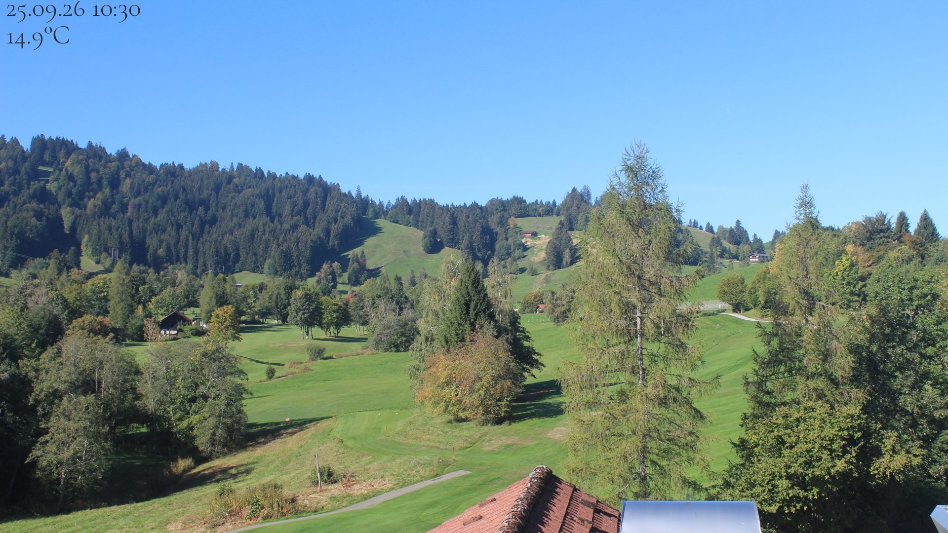 Archived image Webcam Hotel Schratt in Oberstaufen - View Golf Course