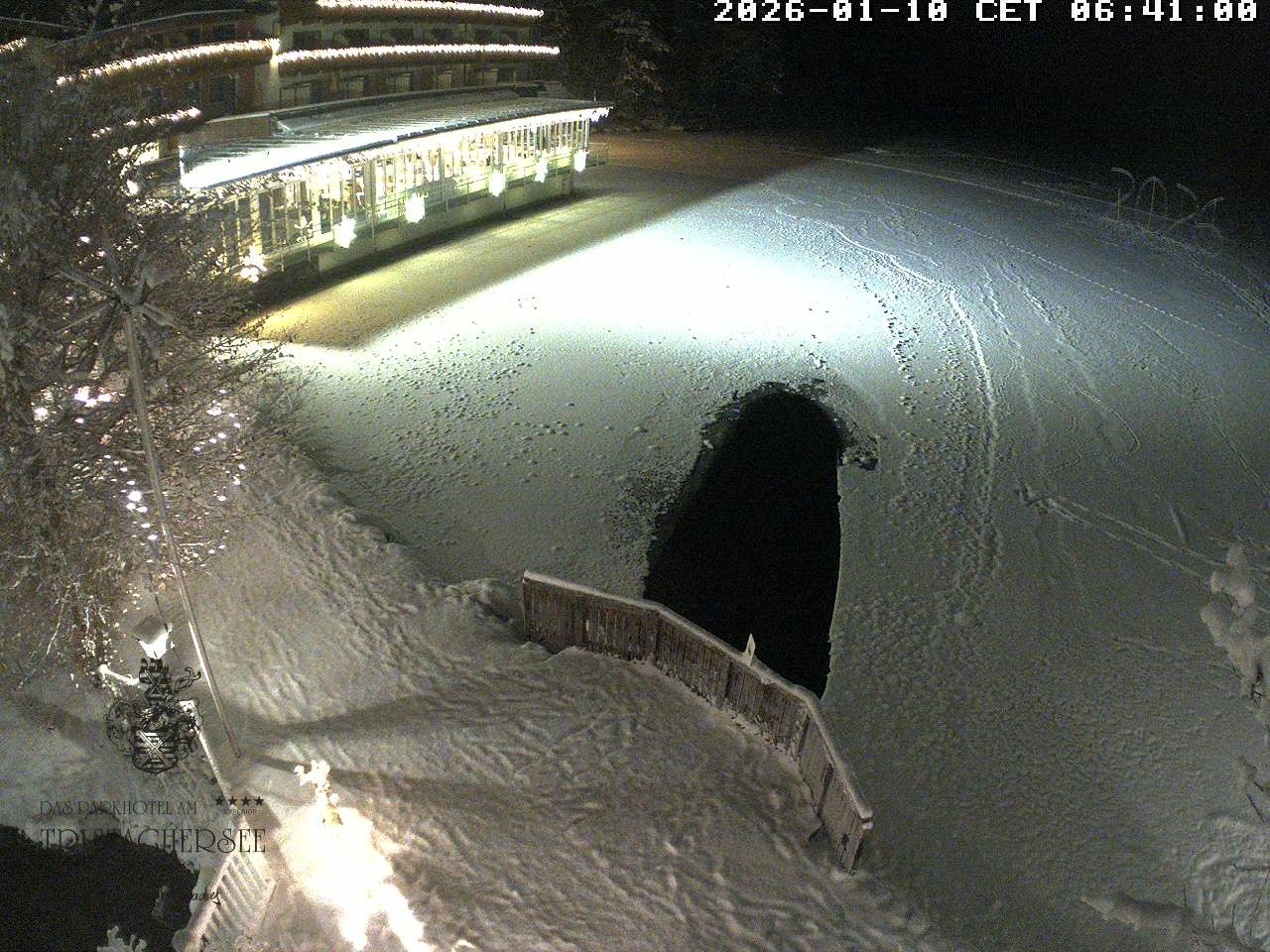 Archiv Foto Webcam Blick über den Tristachersee