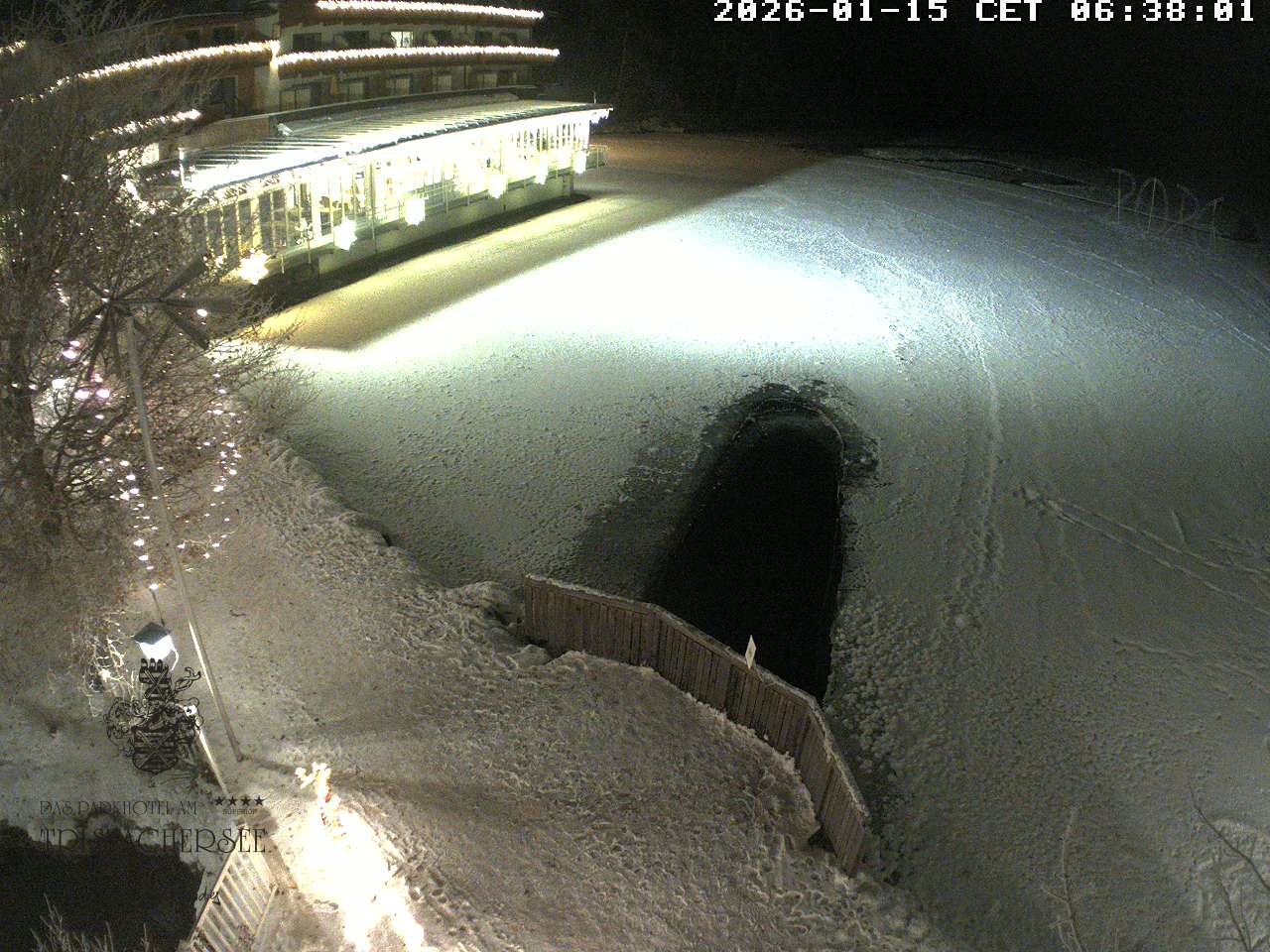 Archiv Foto Webcam Blick über den Tristachersee