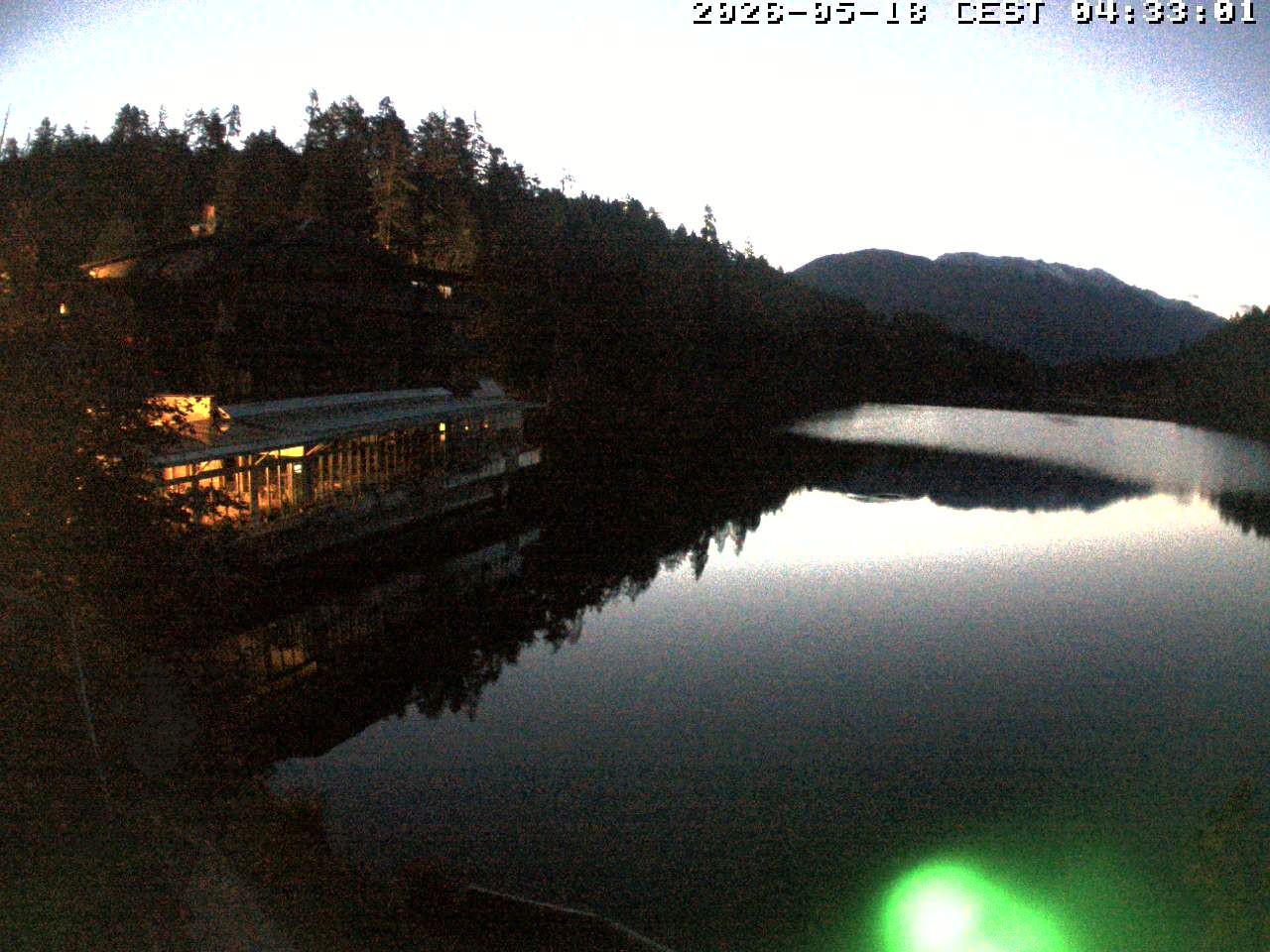 Archiv Foto Webcam Blick über den Tristachersee