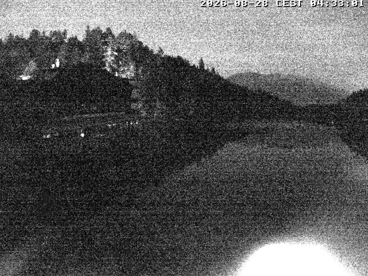 Archiv Foto Webcam Blick über den Tristachersee