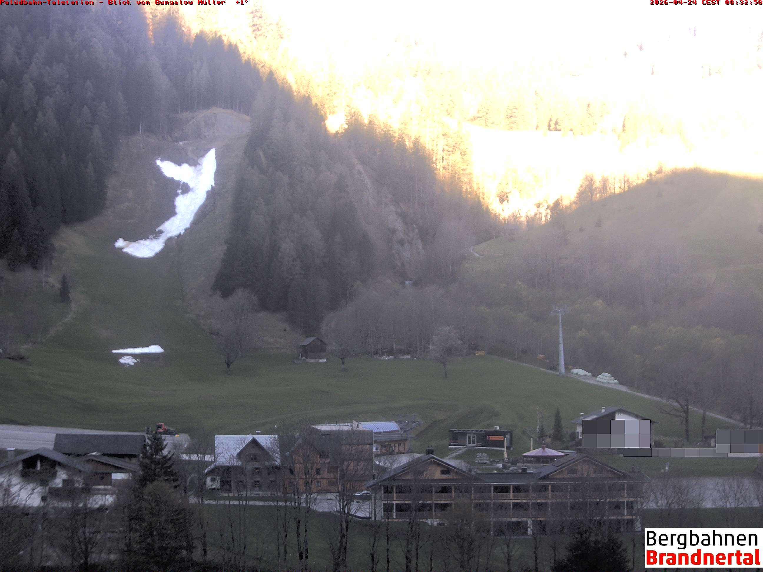 Archiv Foto Webcam Talstation Palüdbahn, Brand bei Bludenz