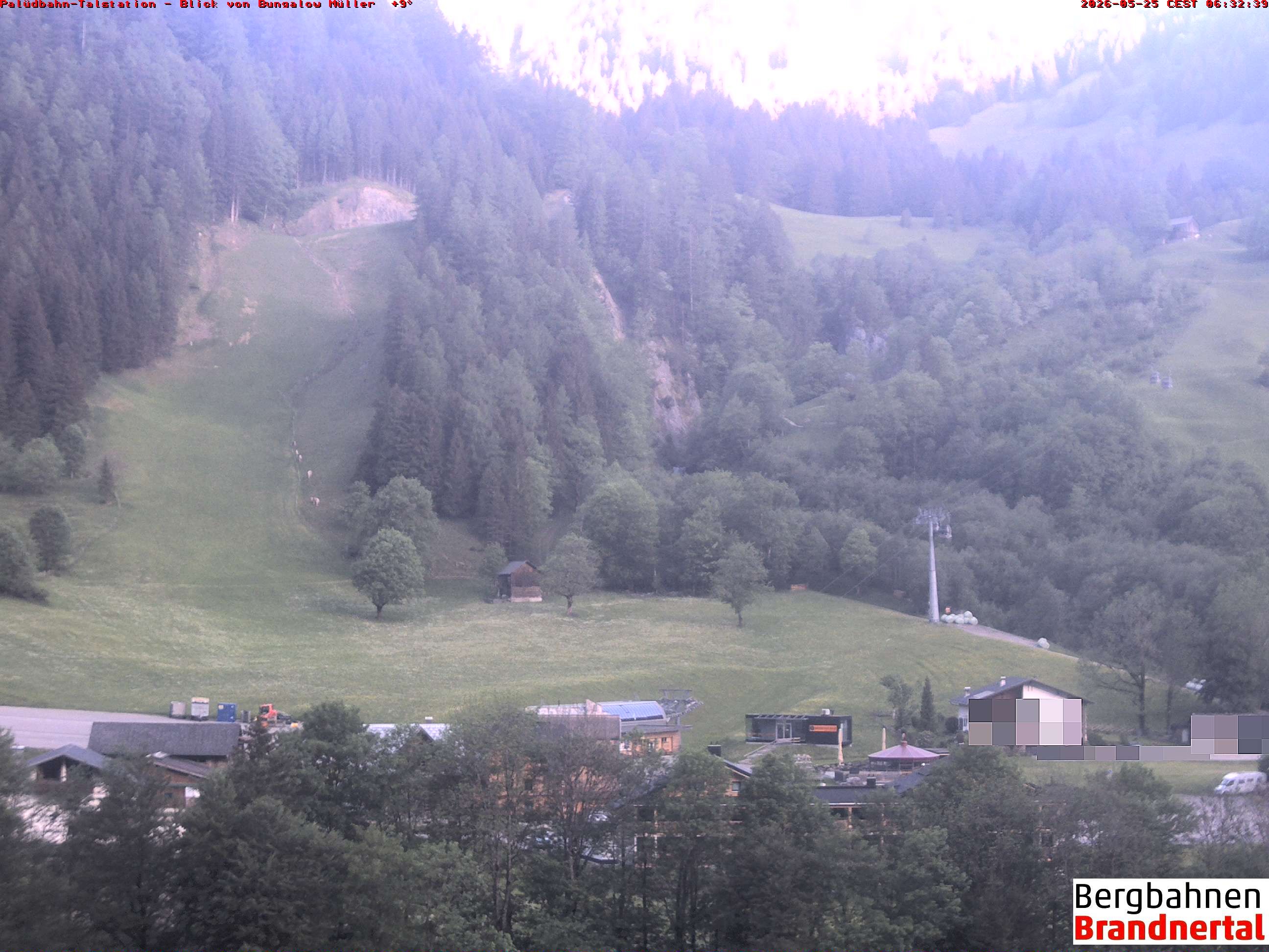 Archiv Foto Webcam Talstation Palüdbahn, Brand bei Bludenz