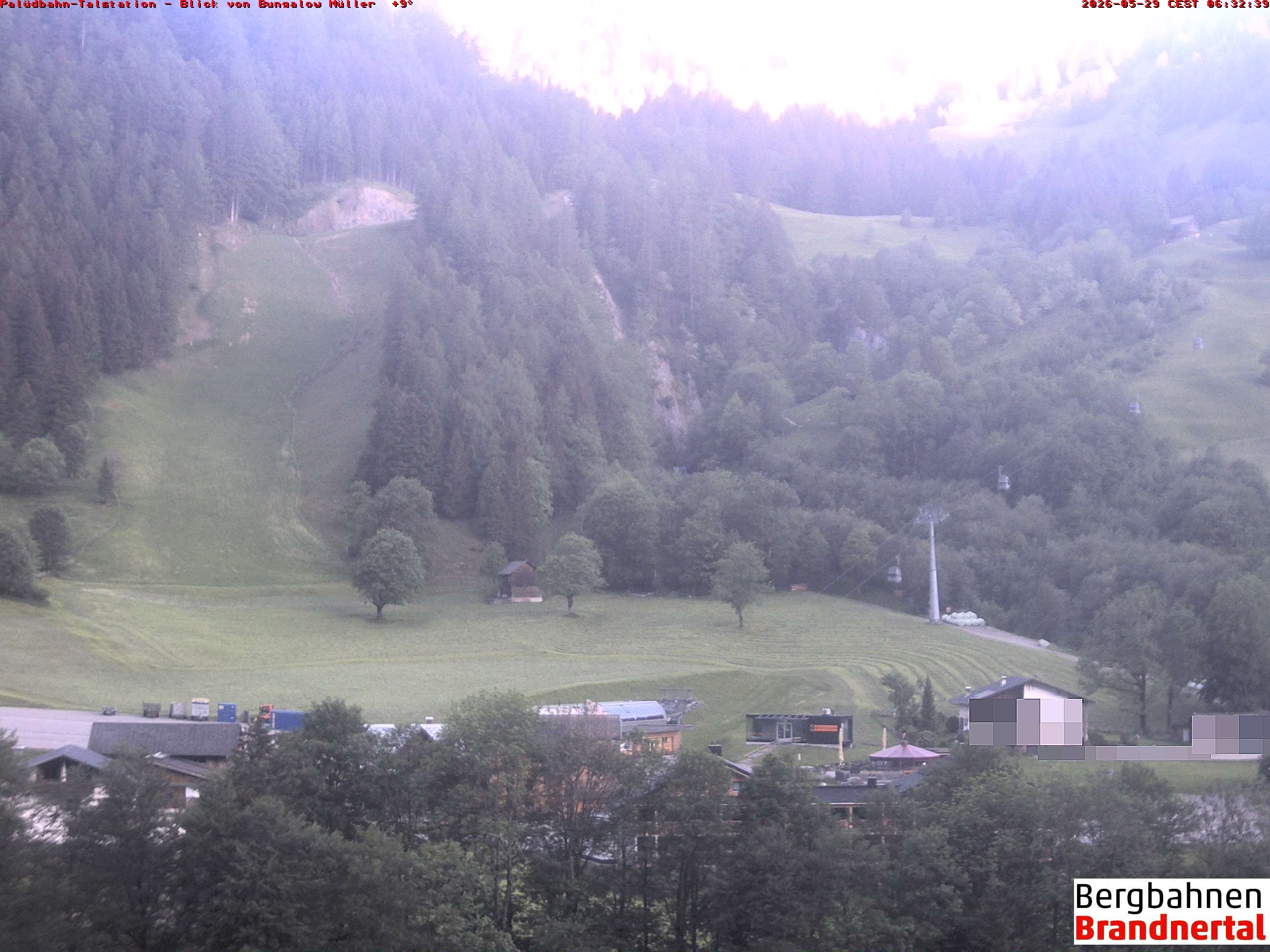 Archived image Webcam base station "Palüdbahn", Brand near Bludenz