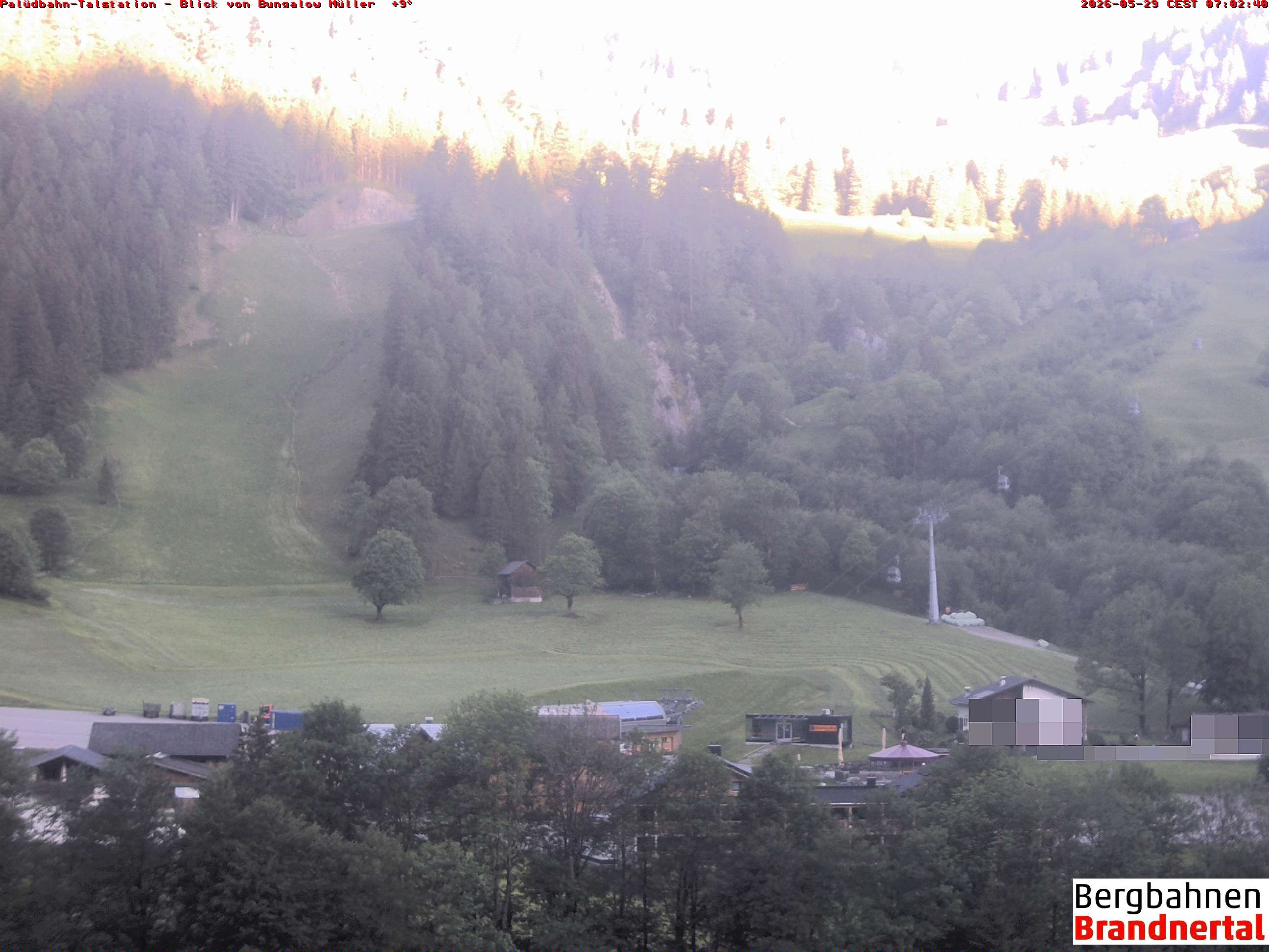 Archived image Webcam base station "Palüdbahn", Brand near Bludenz