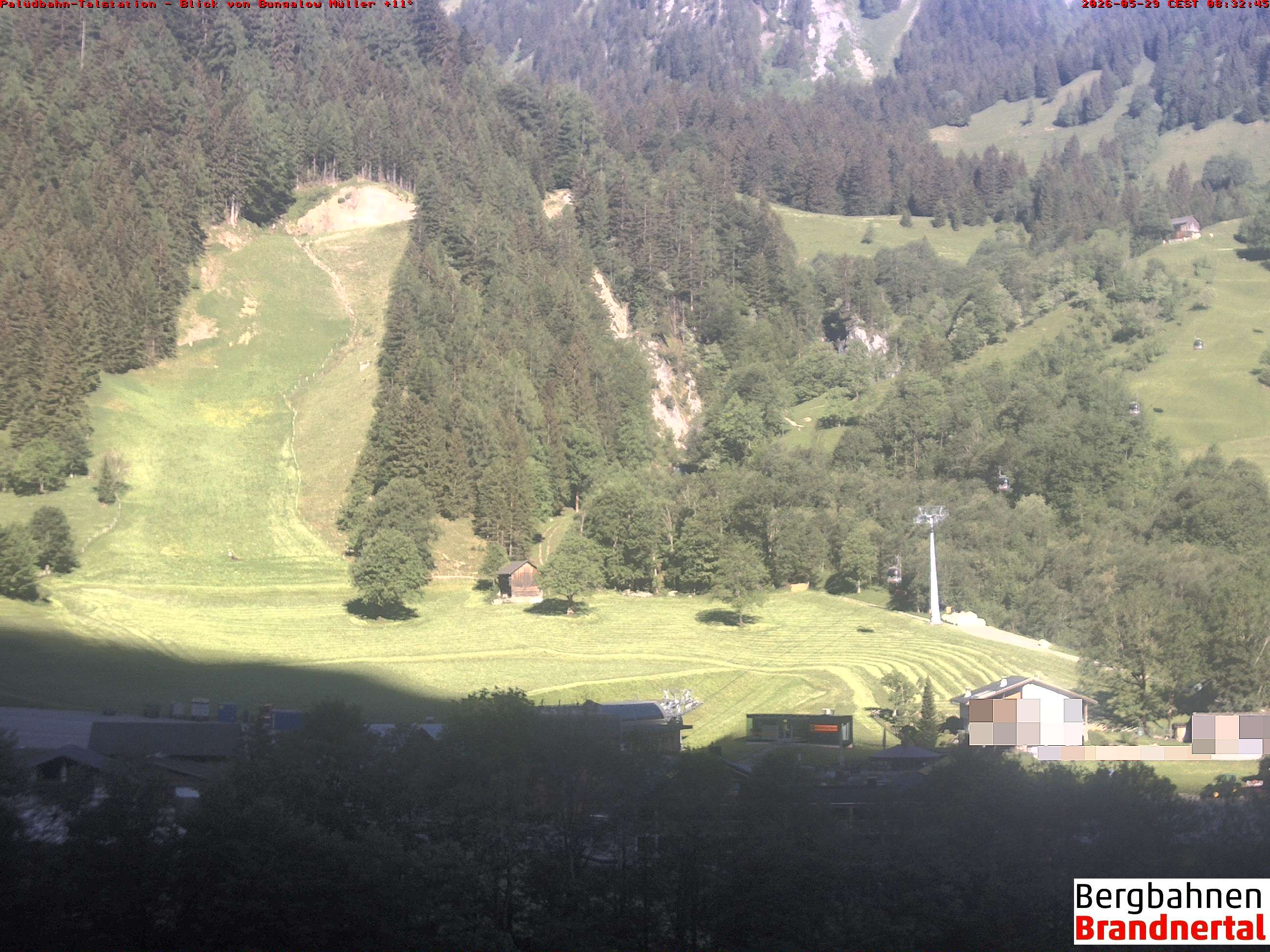 Archived image Webcam base station "Palüdbahn", Brand near Bludenz
