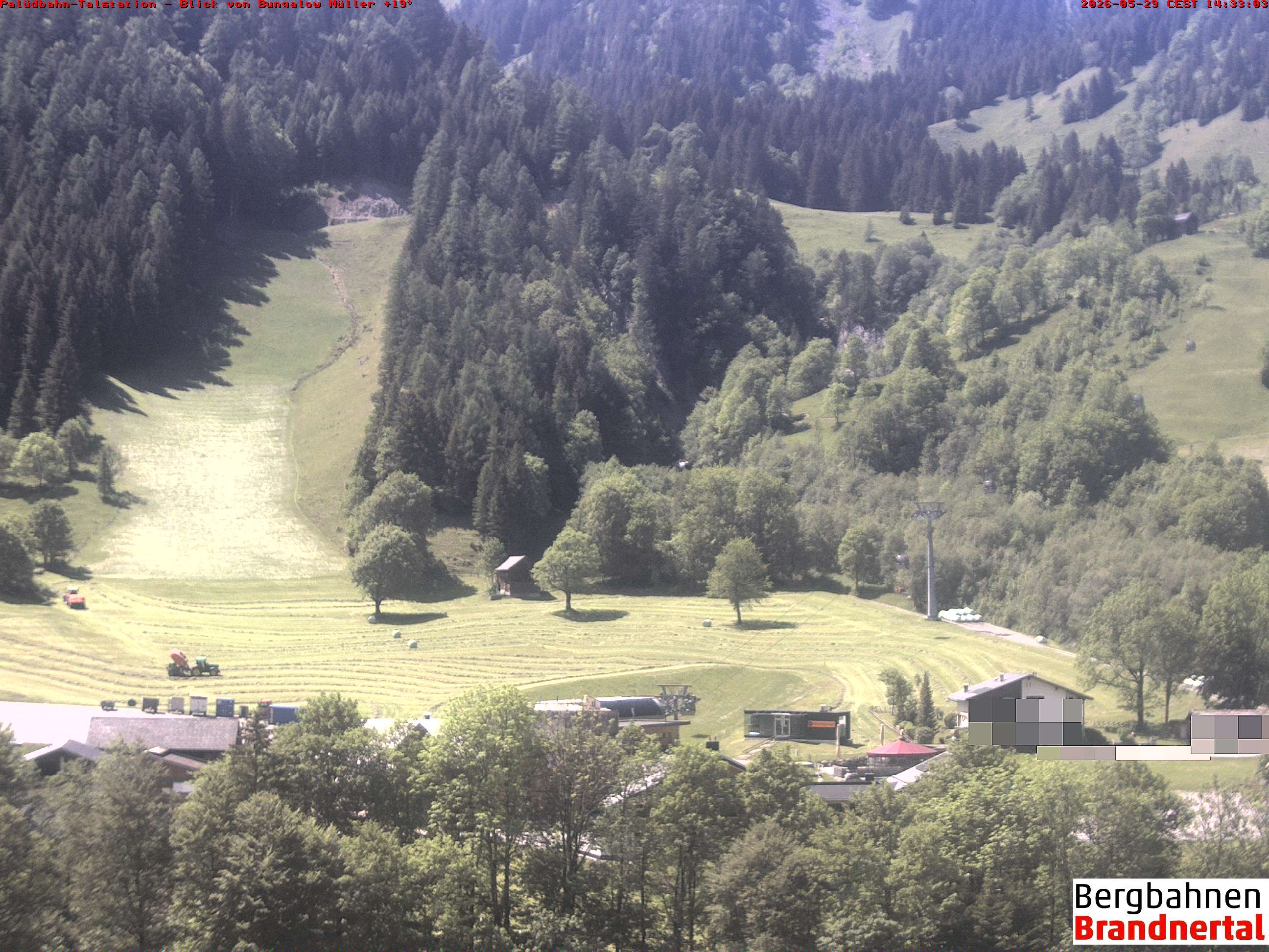 Archived image Webcam base station "Palüdbahn", Brand near Bludenz