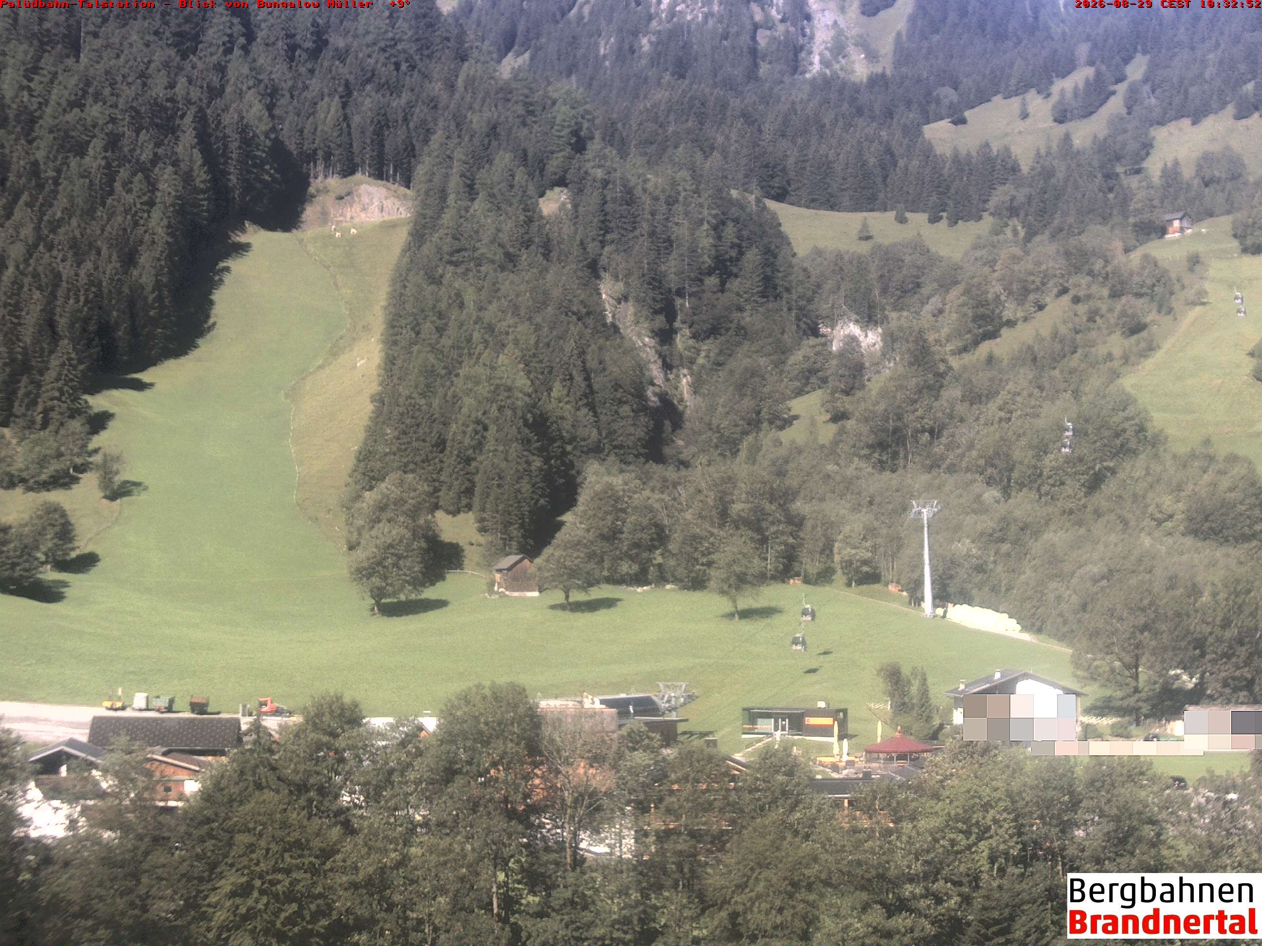 Archived image Webcam base station "Palüdbahn", Brand near Bludenz