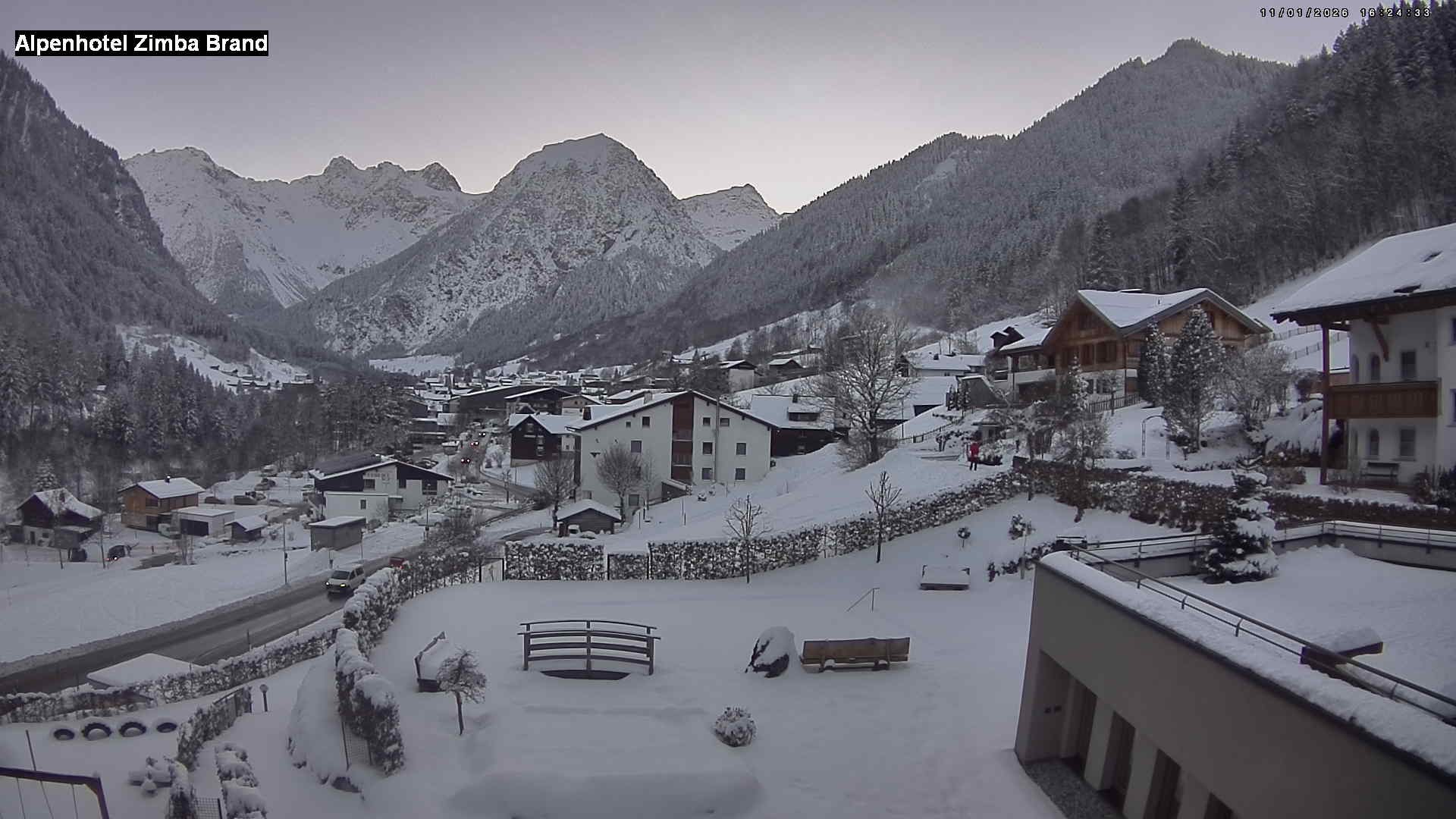 Archiv Foto Webcam Alpenhof Zimba, Brand, Vorarlberg