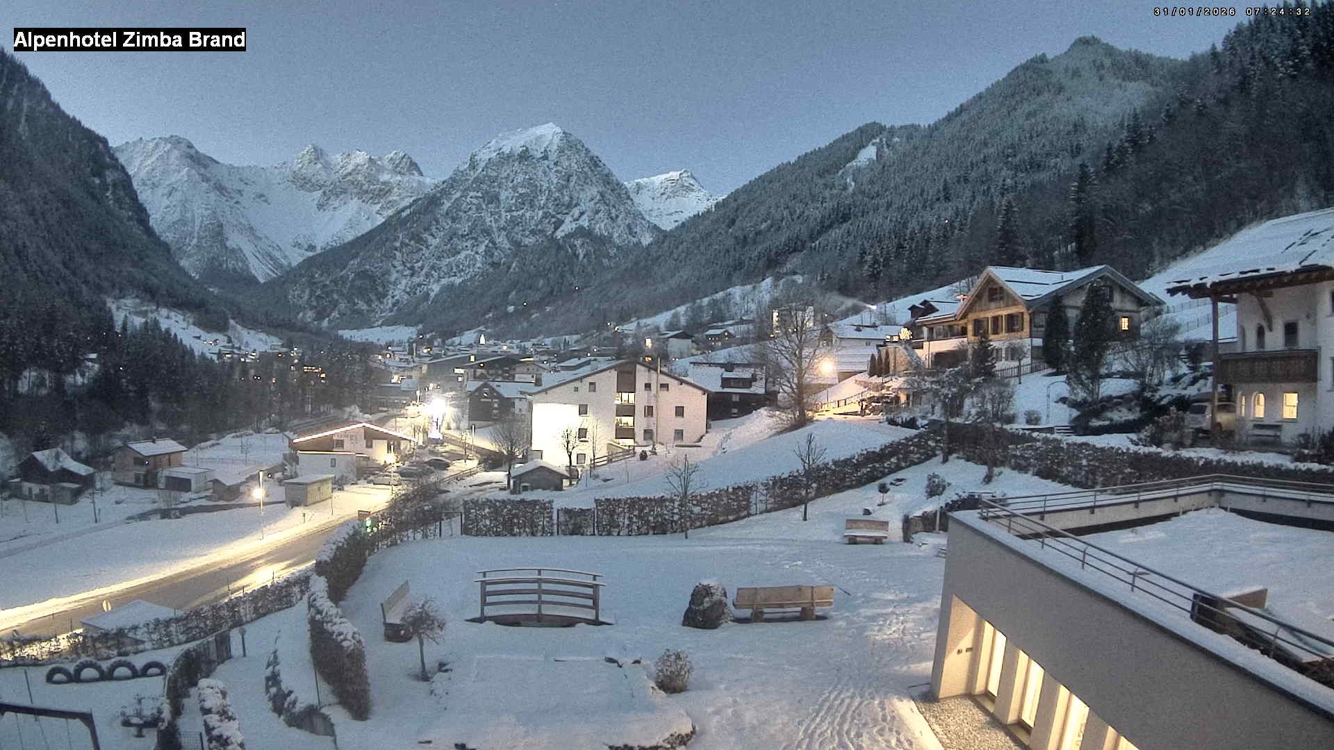 Archiv Foto Webcam Alpenhof Zimba, Brand, Vorarlberg