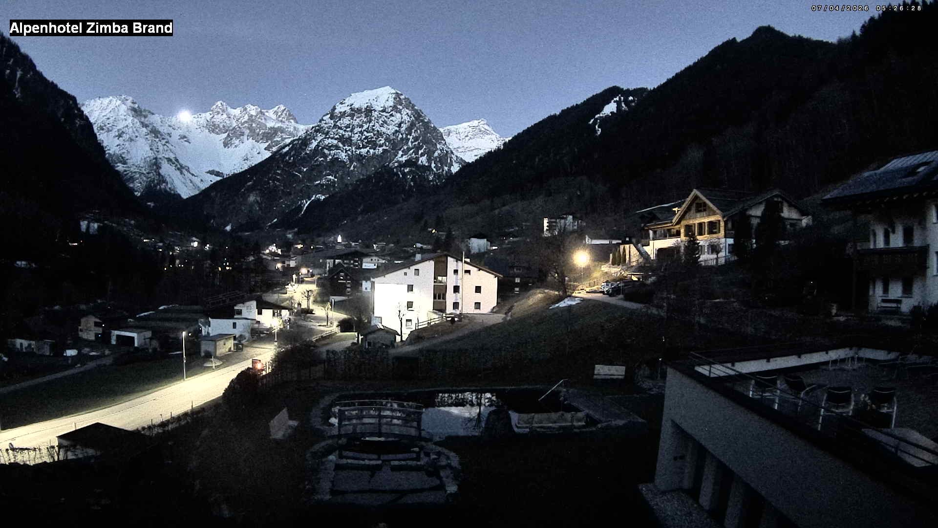 Archiv Foto Webcam Alpenhof Zimba, Brand, Vorarlberg