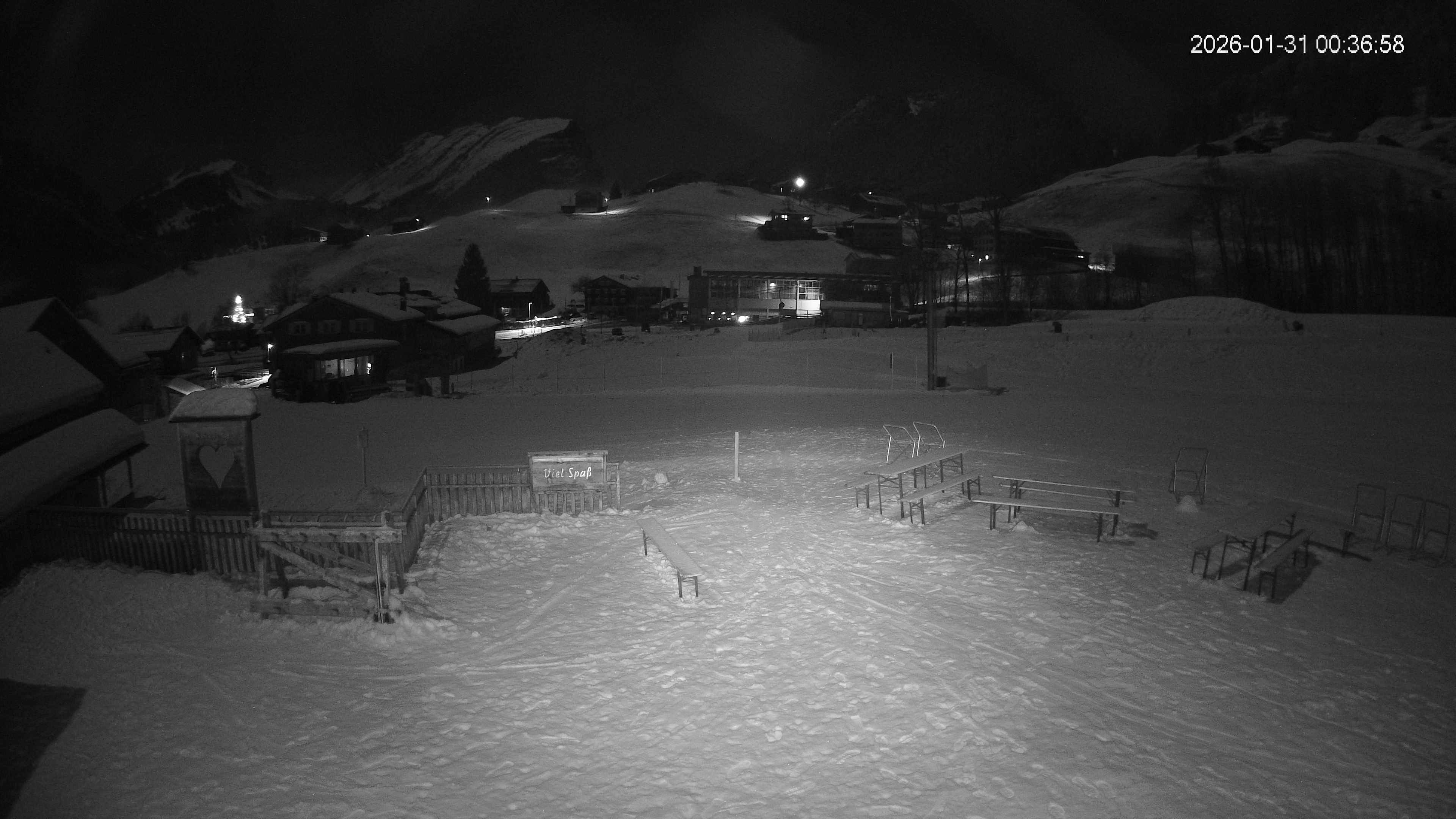 Archived image Webcam Hotel "Schrannen-Hof" at mountain "Diedamskopf"