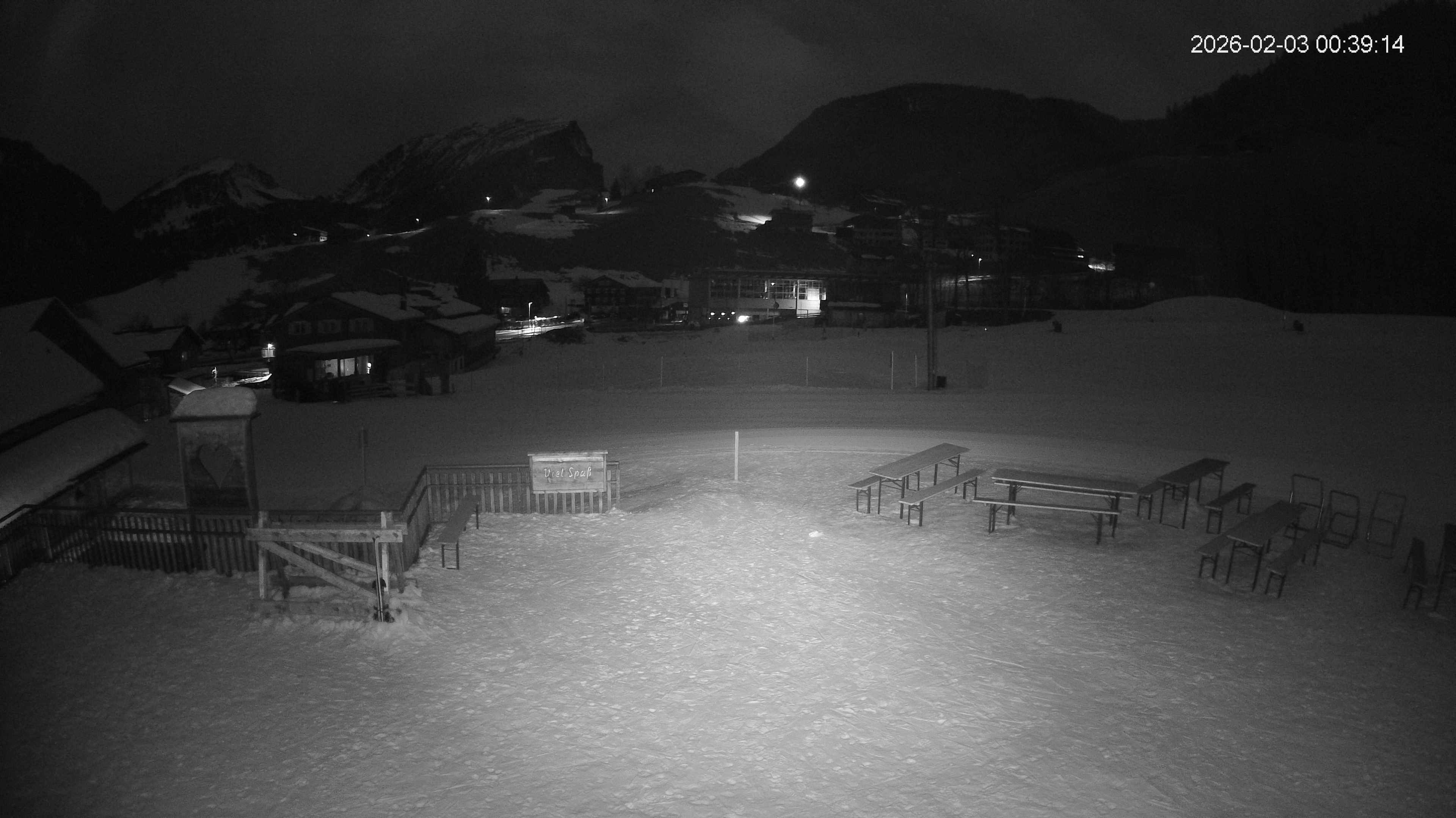Archived image Webcam Hotel "Schrannen-Hof" at mountain "Diedamskopf"
