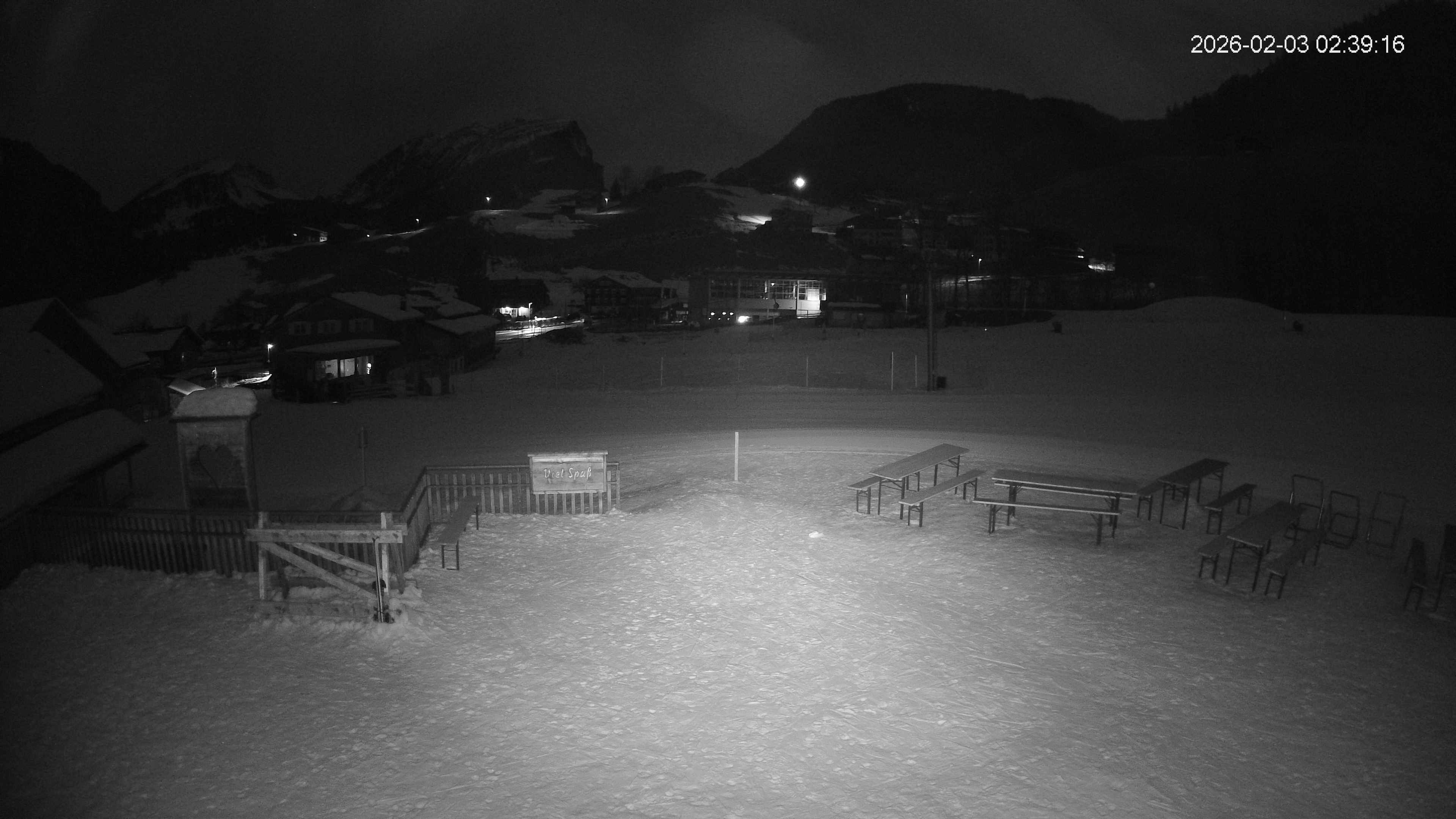 Archived image Webcam Hotel "Schrannen-Hof" at mountain "Diedamskopf"