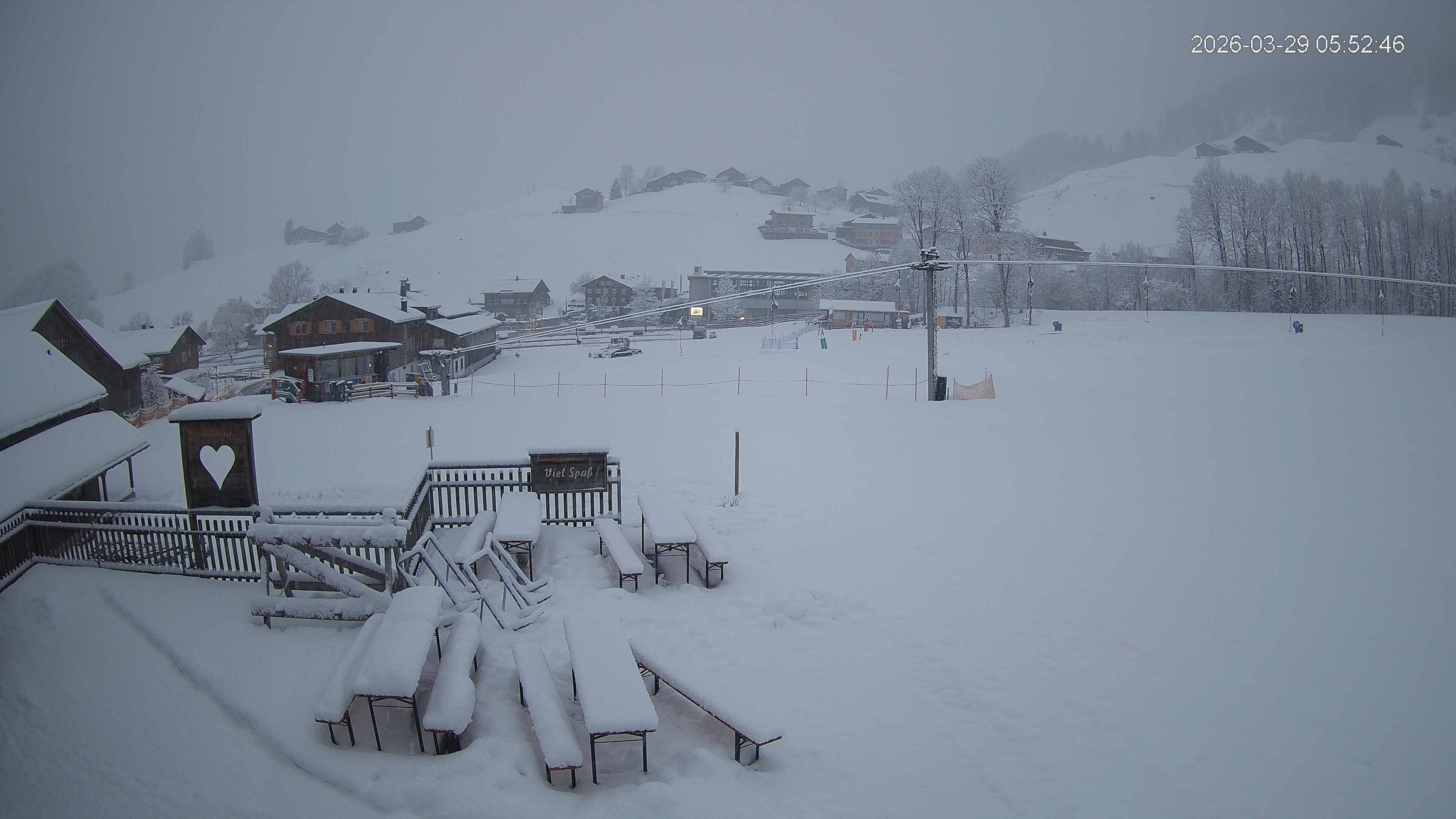 Archived image Webcam Hotel "Schrannen-Hof" at mountain "Diedamskopf"