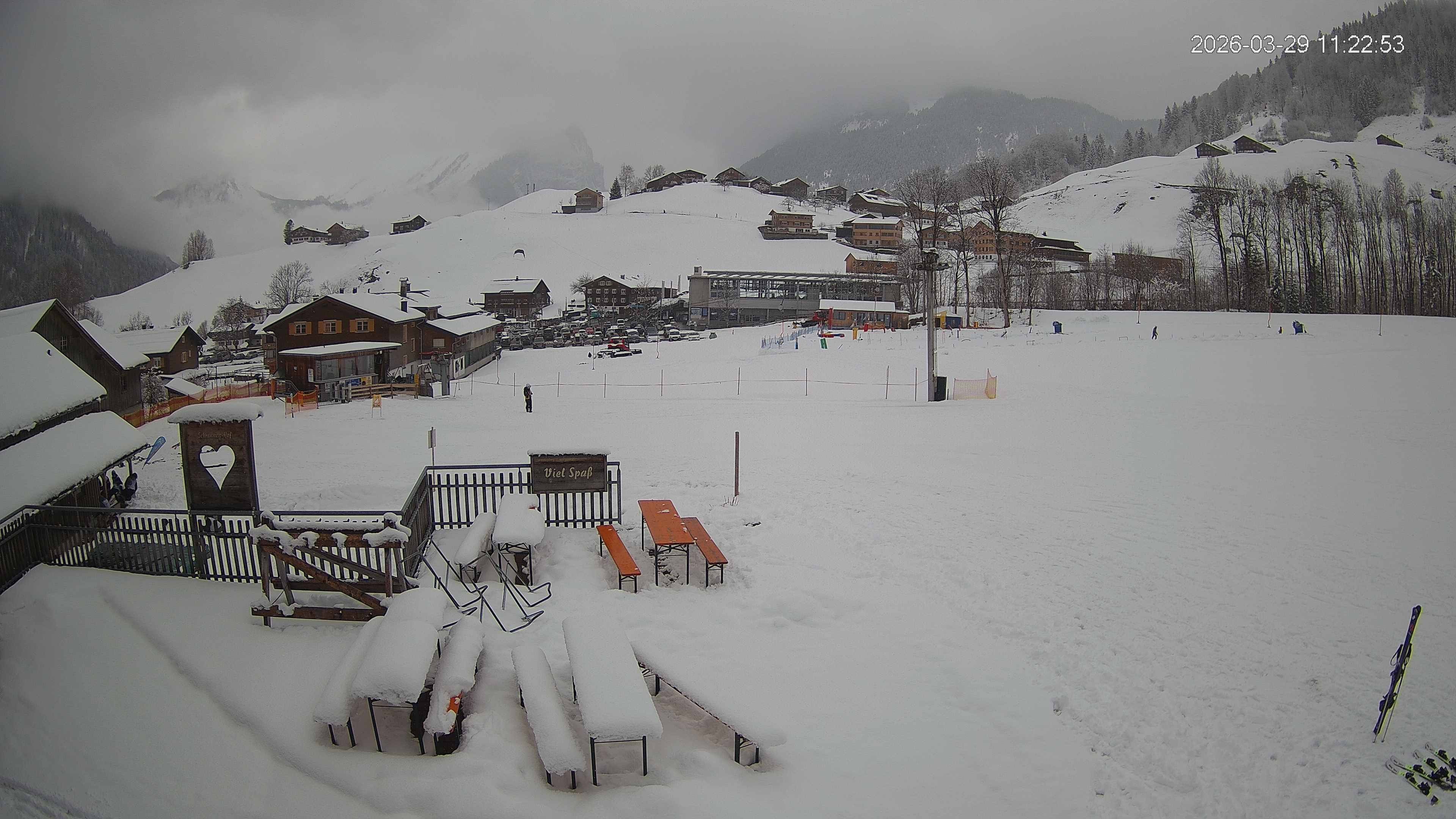 Archived image Webcam Hotel "Schrannen-Hof" at mountain "Diedamskopf"