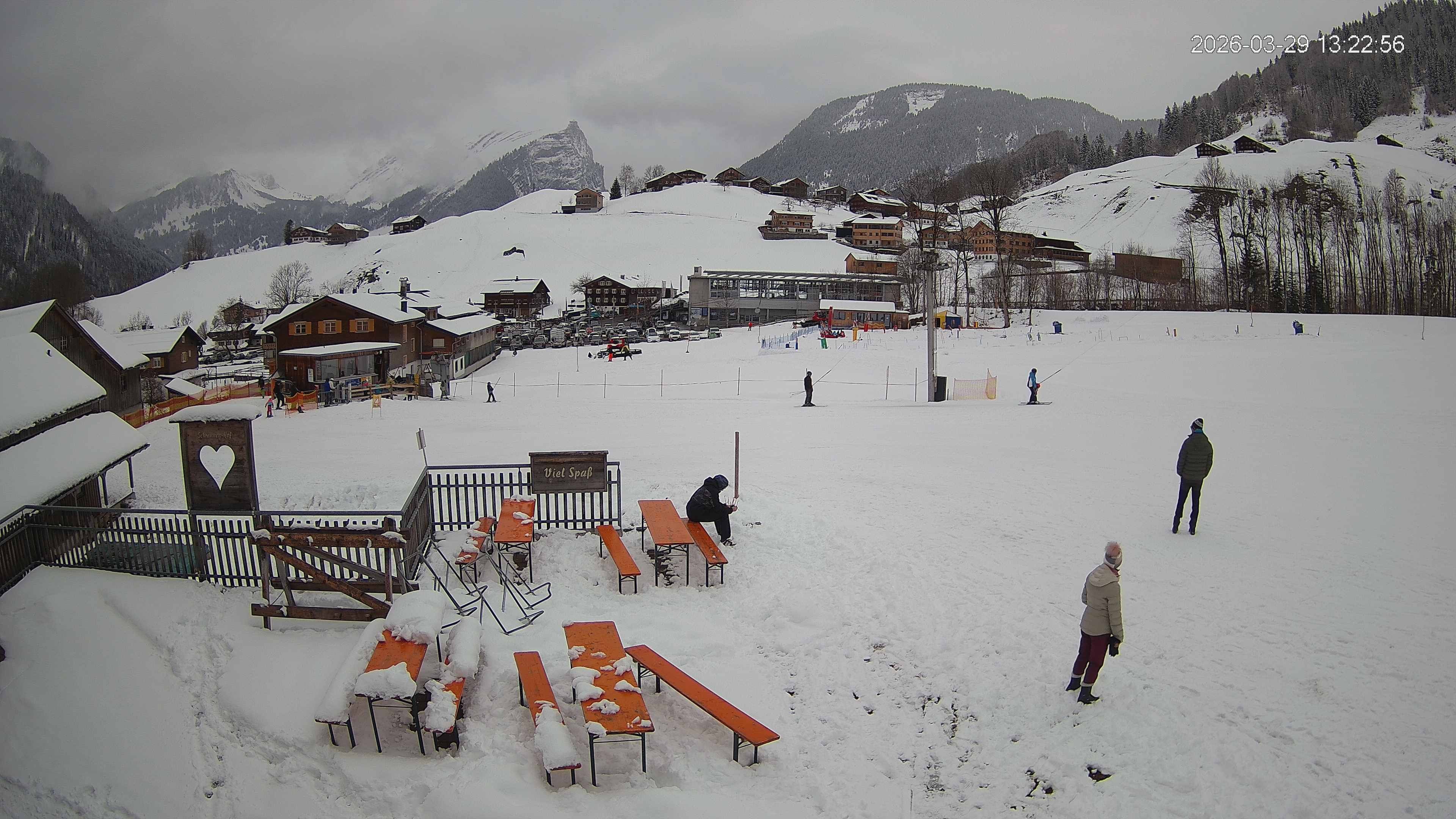Archived image Webcam Hotel "Schrannen-Hof" at mountain "Diedamskopf"
