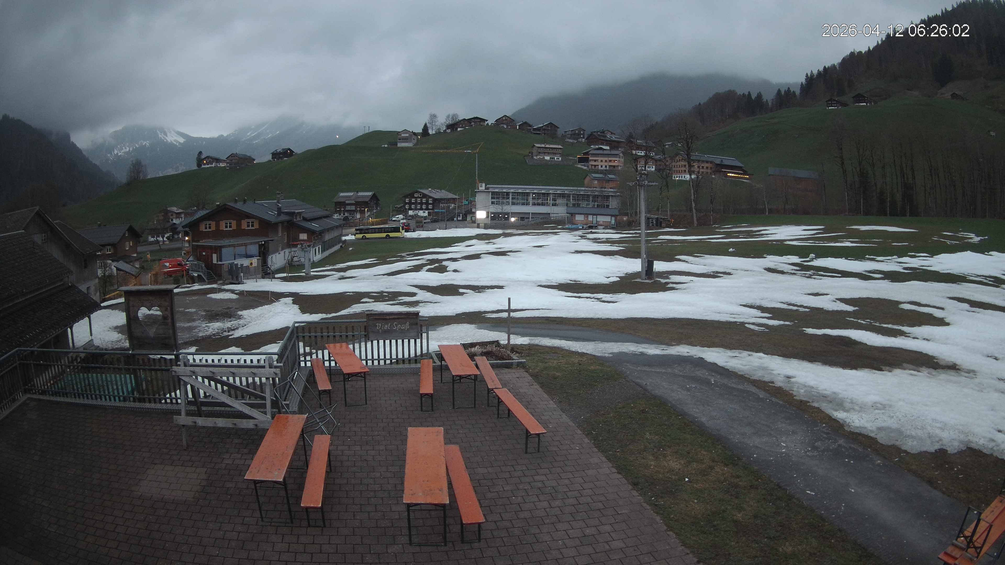 Archived image Webcam Hotel "Schrannen-Hof" at mountain "Diedamskopf"