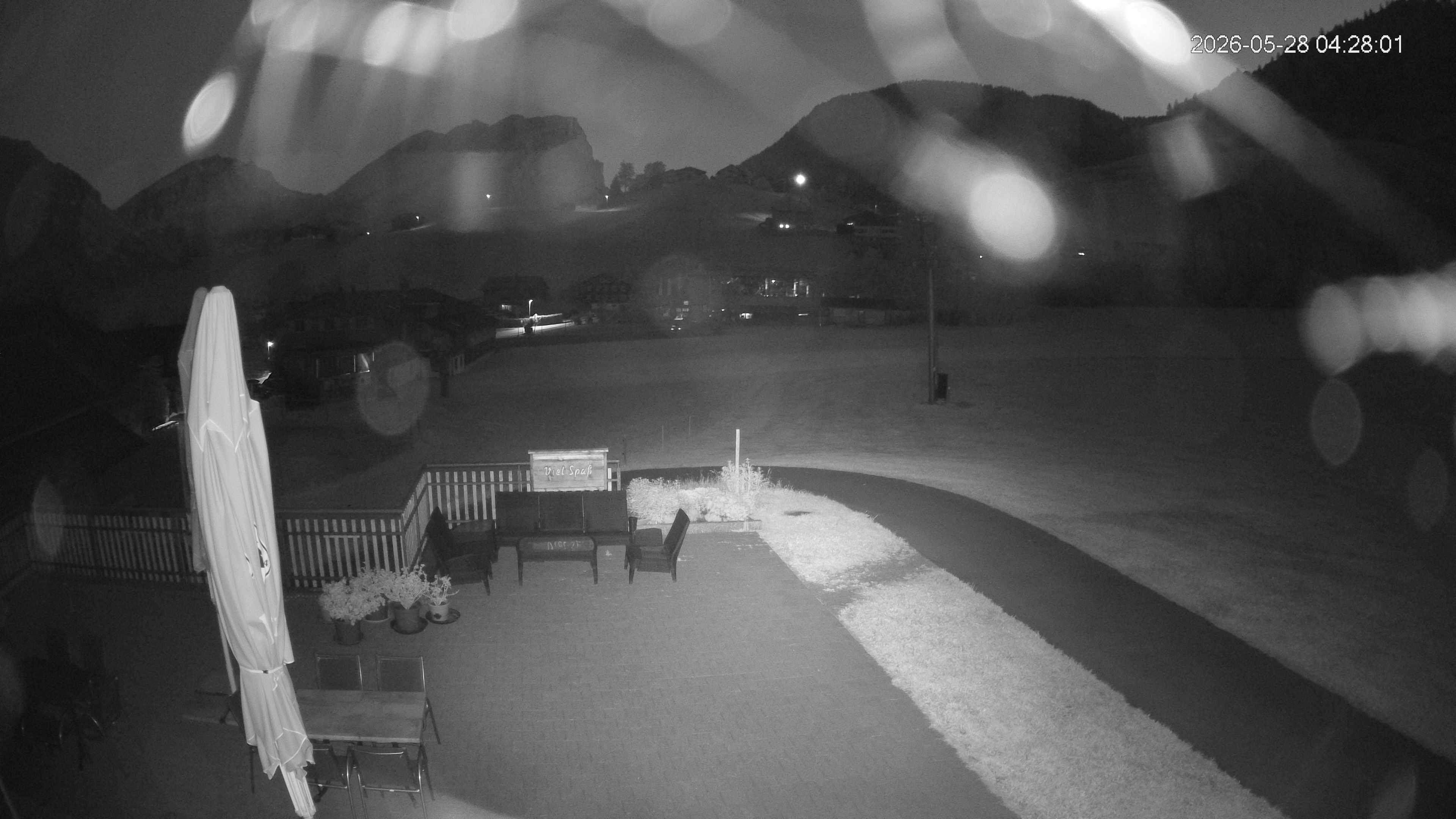 Archived image Webcam Hotel "Schrannen-Hof" at mountain "Diedamskopf"