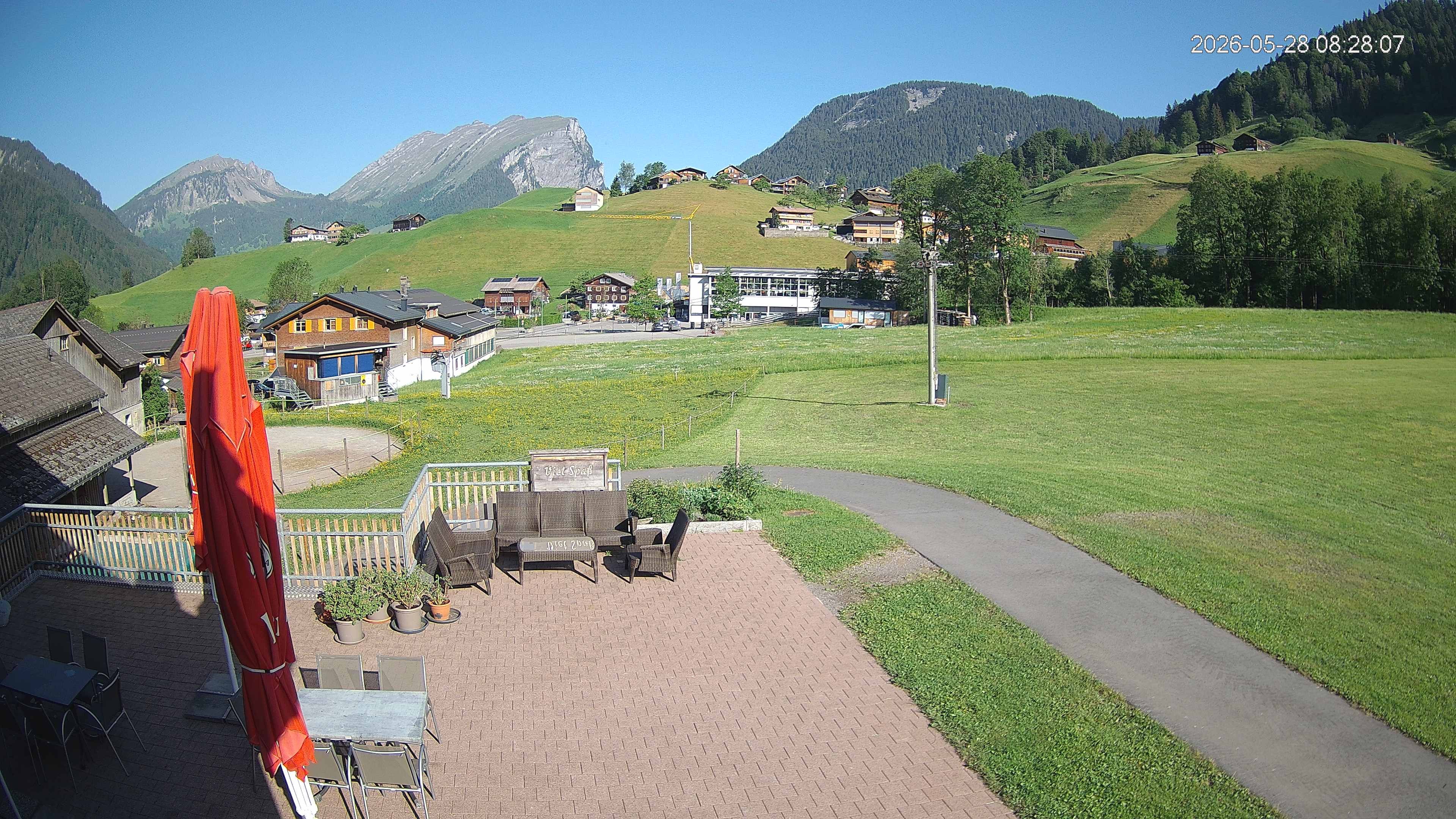 Archived image Webcam Hotel "Schrannen-Hof" at mountain "Diedamskopf"