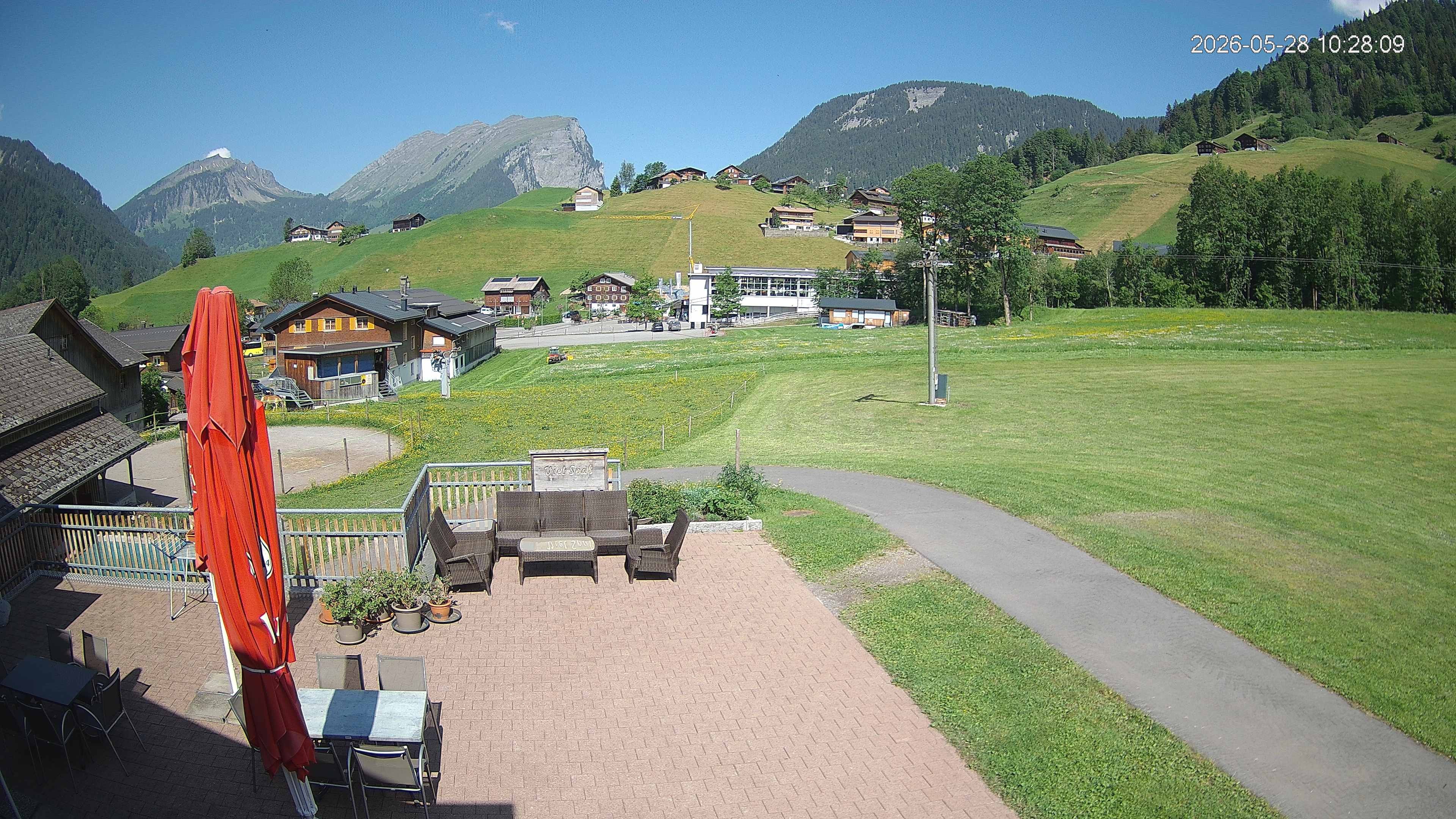 Archived image Webcam Hotel "Schrannen-Hof" at mountain "Diedamskopf"