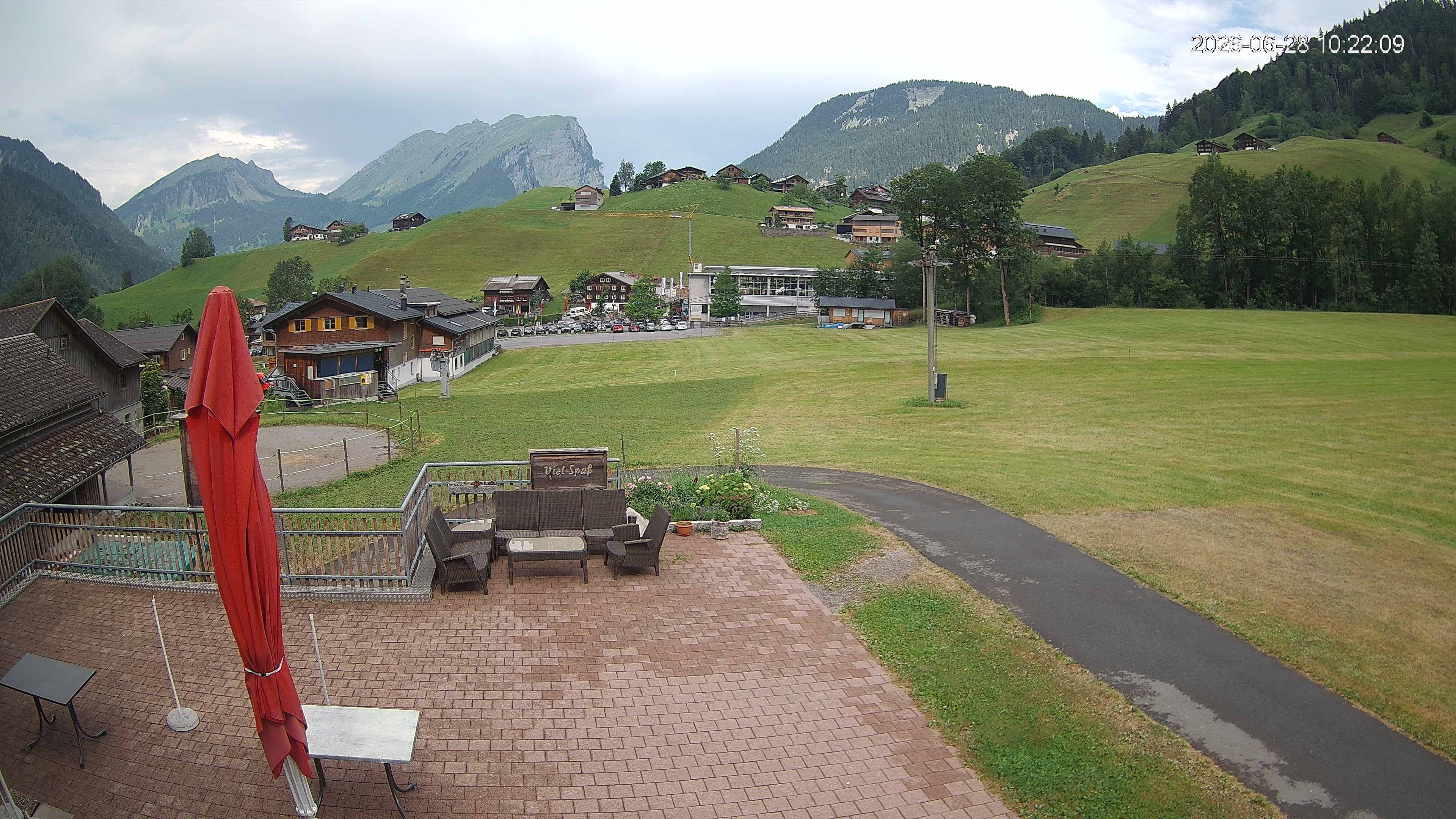 Archived image Webcam Hotel "Schrannen-Hof" at mountain "Diedamskopf"
